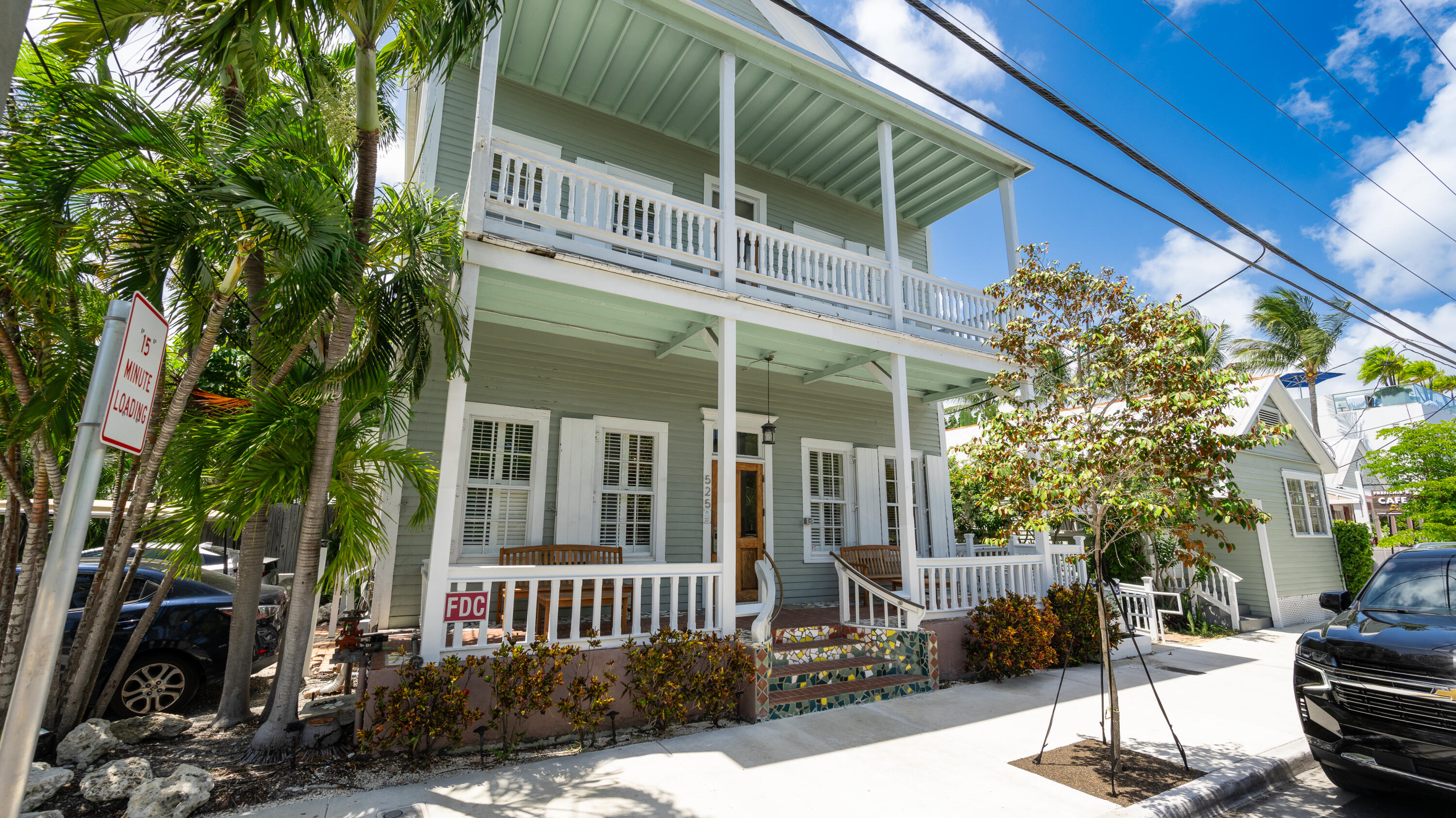 521 United Street