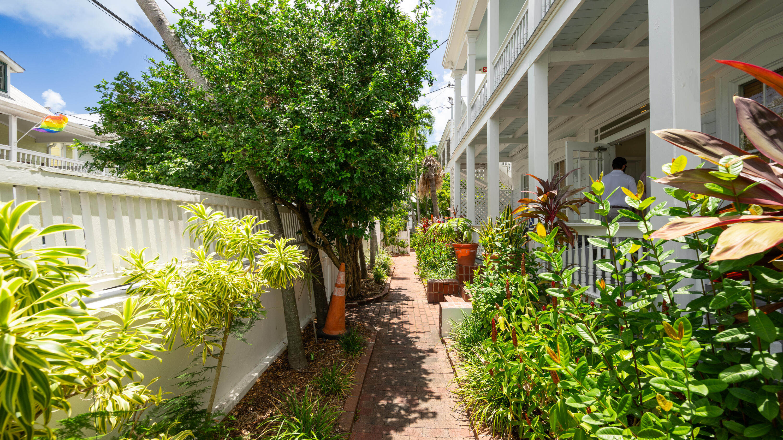 823 Fleming Street