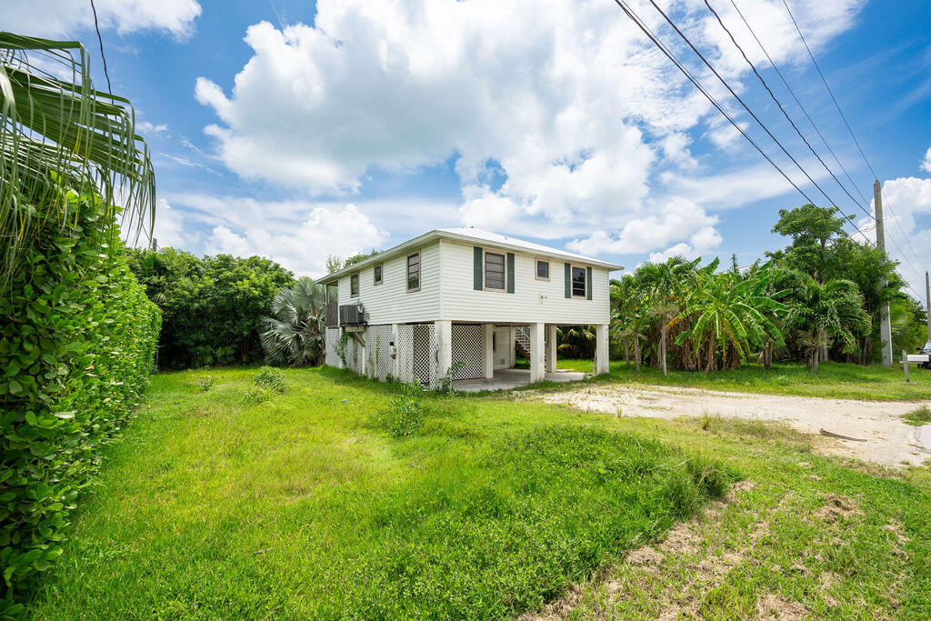 19518 Caloosa Street