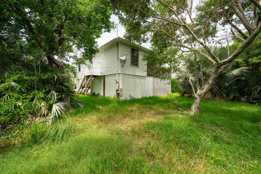 19518 Caloosa Street