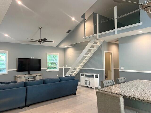 499 Beach Road