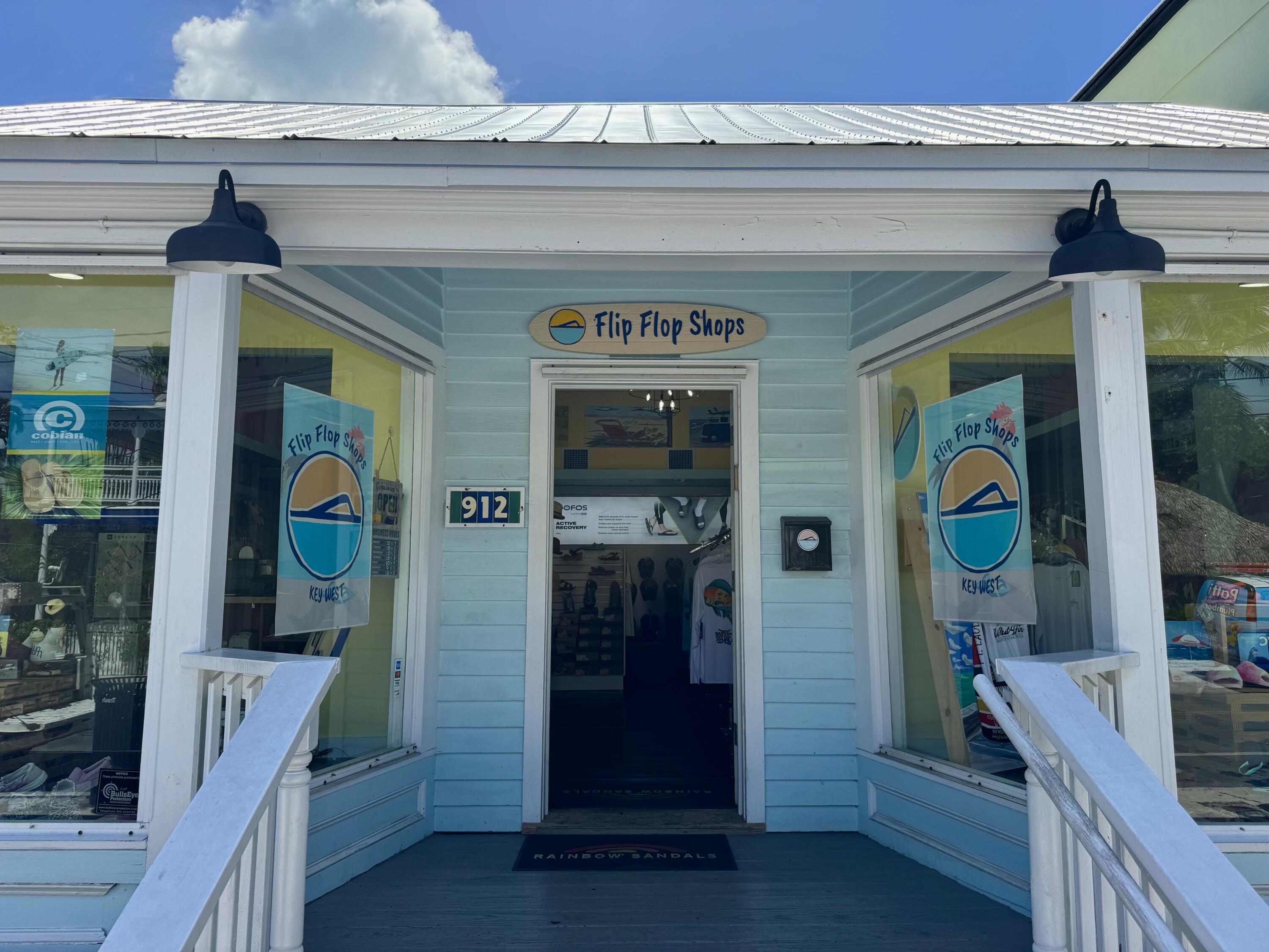 912 Duval Street 101