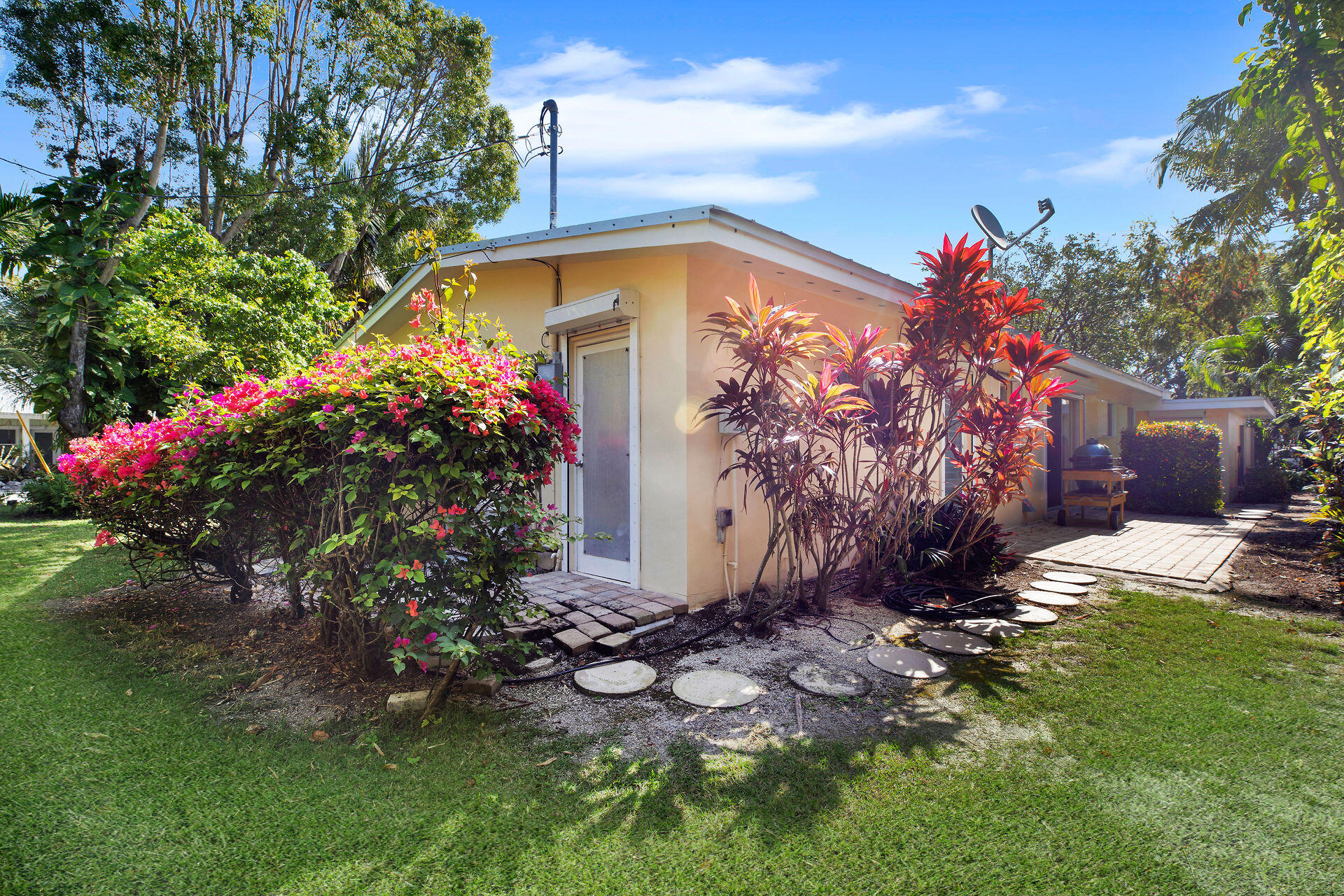110 Pippin Drive