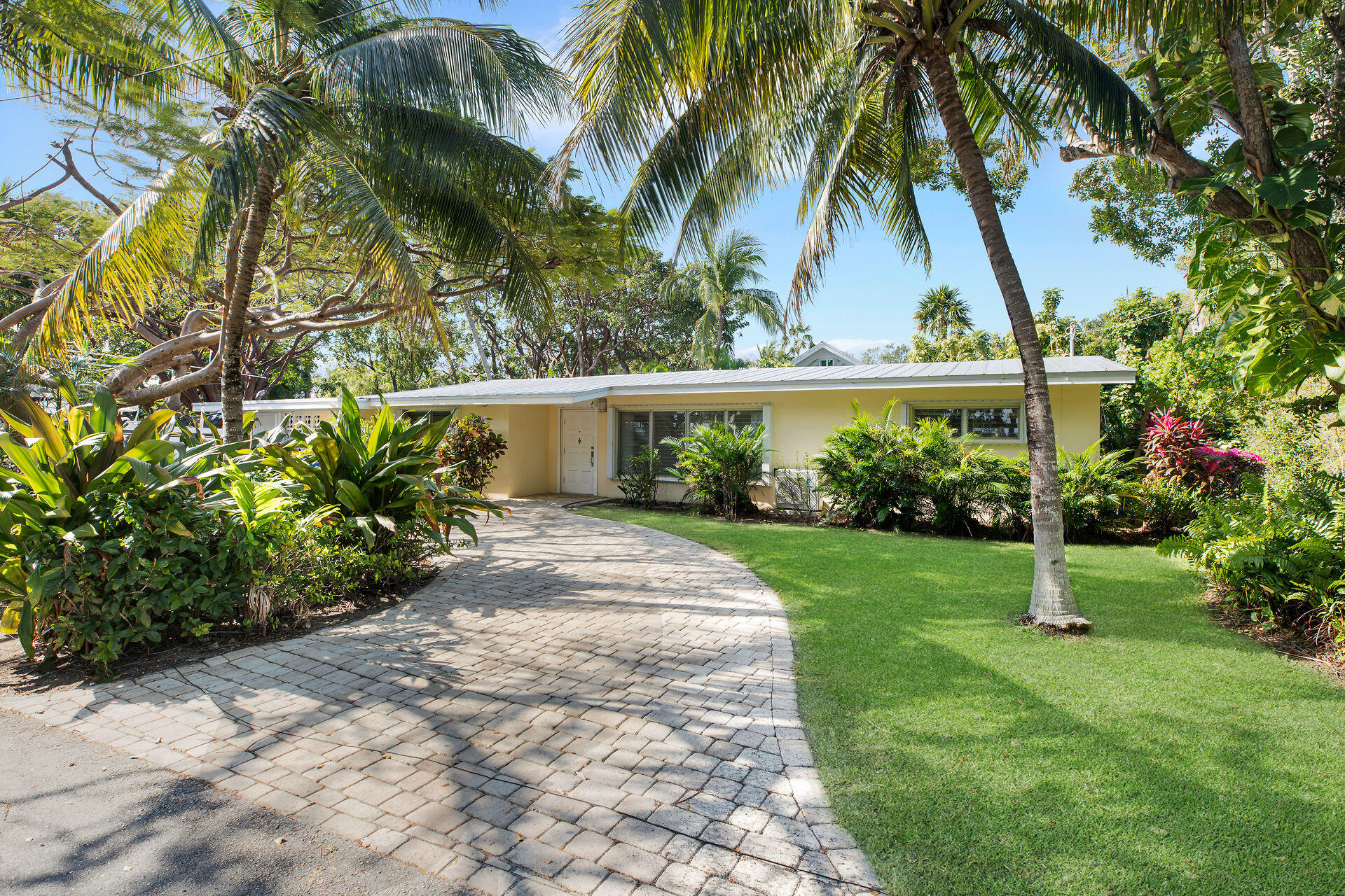 110 Pippin Drive