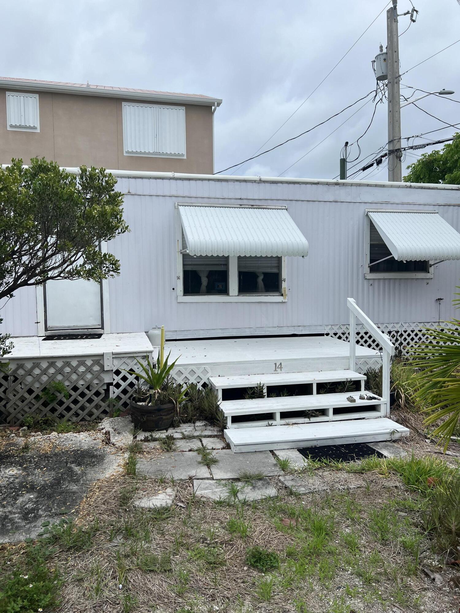 14 Ventana Lane