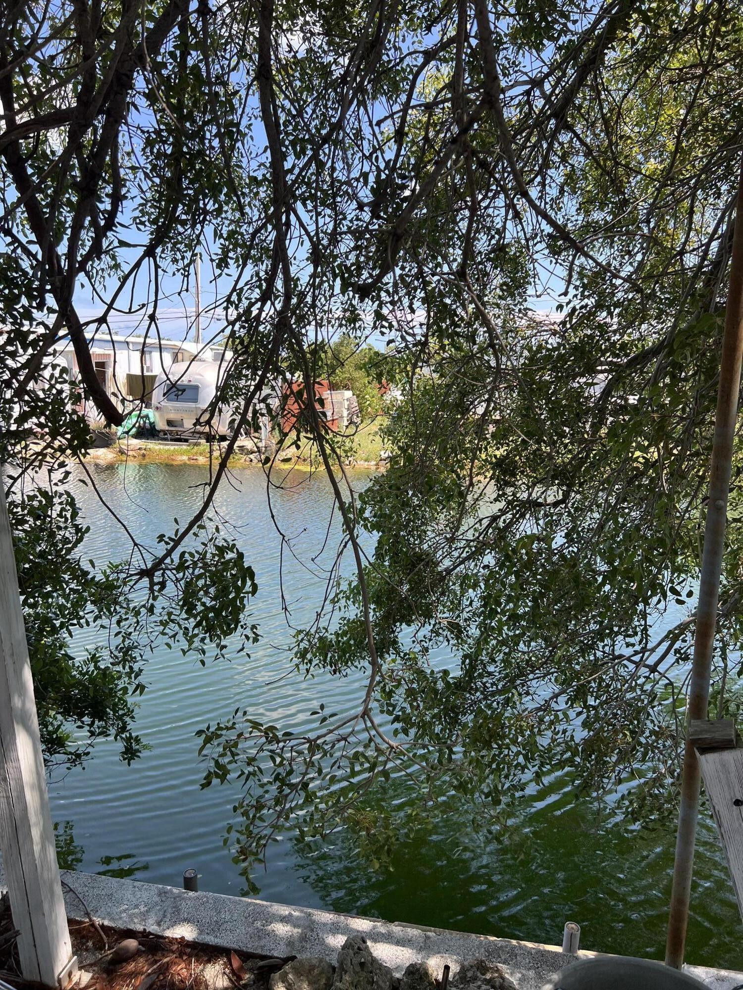 14 Ventana Lane