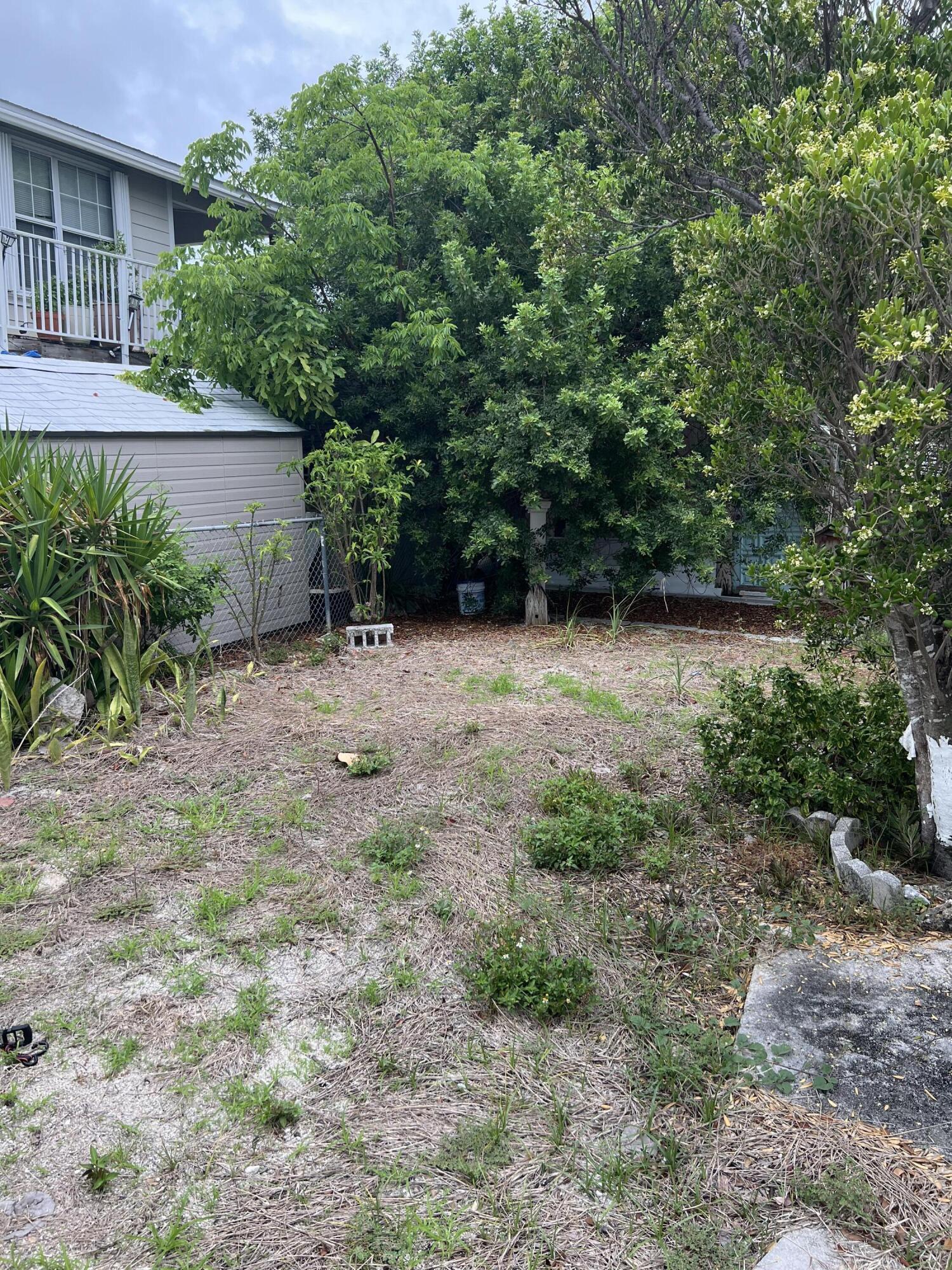 14 Ventana Lane