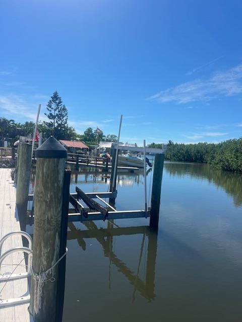 25 Lake Shore Drive Drive