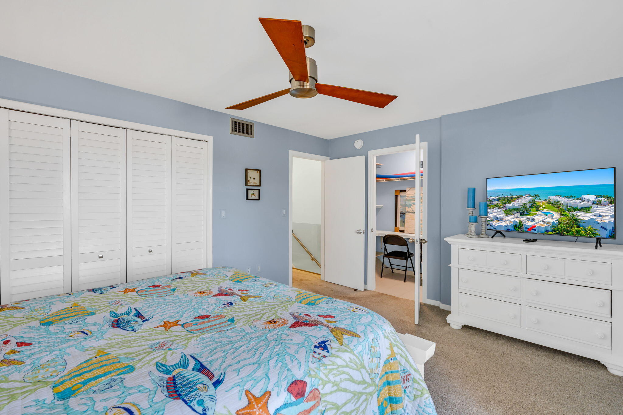 601 W Ocean Drive 112D