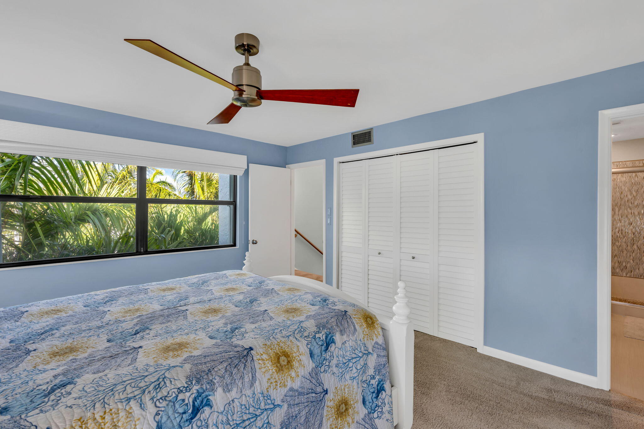 601 W Ocean Drive 112D
