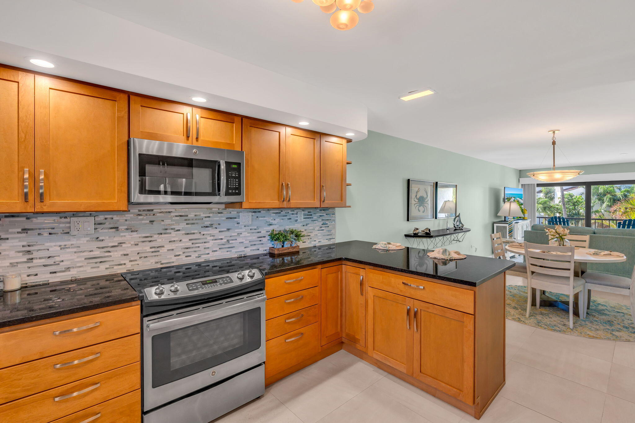 601 W Ocean Drive 112D