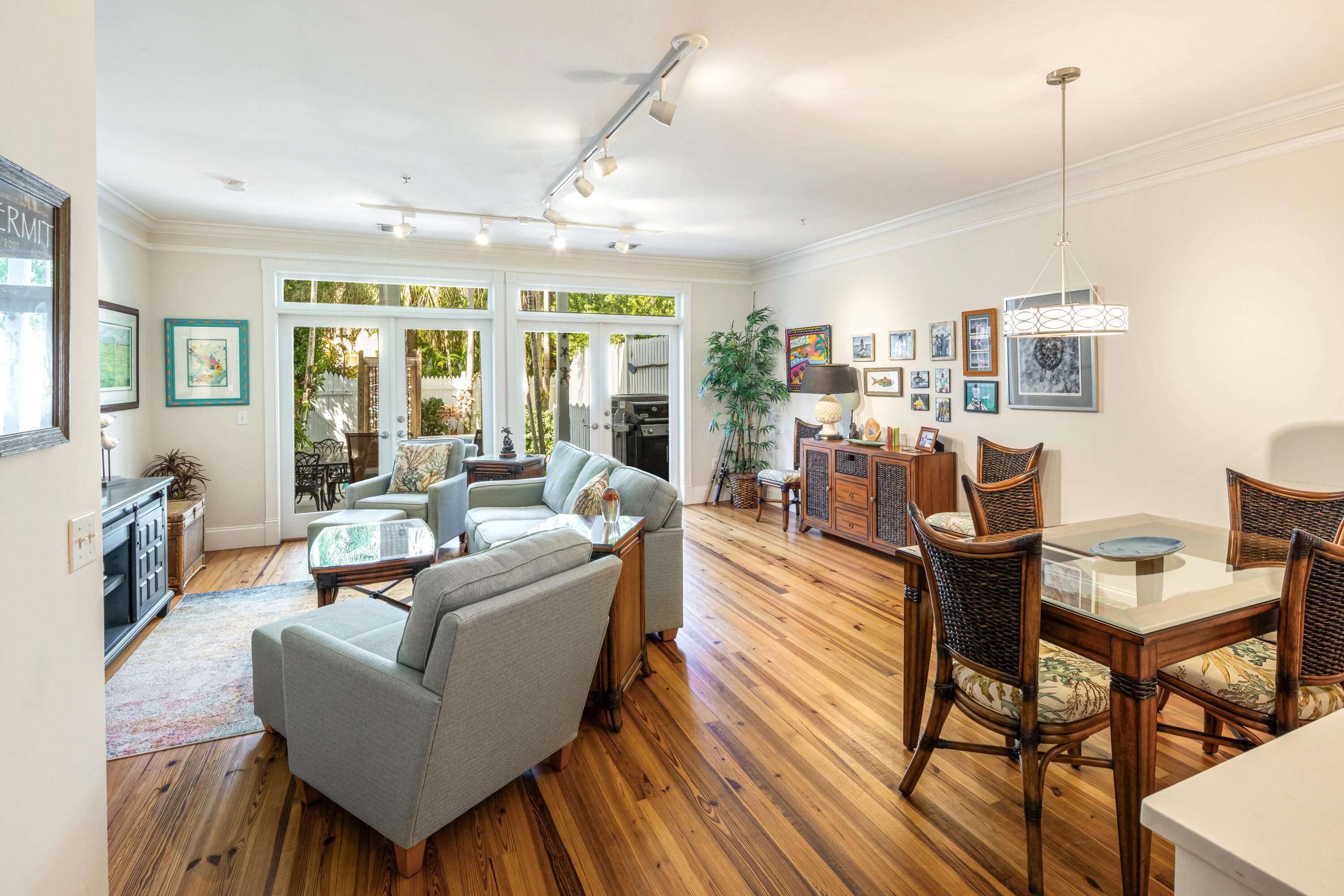 807 Washington Street 102