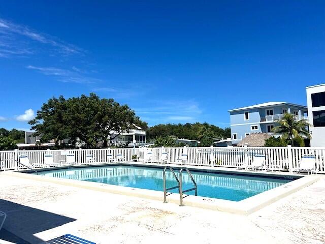 118 Coral Way