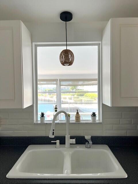 118 Coral Way