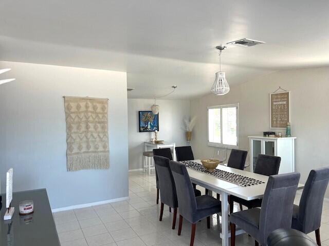 118 Coral Way