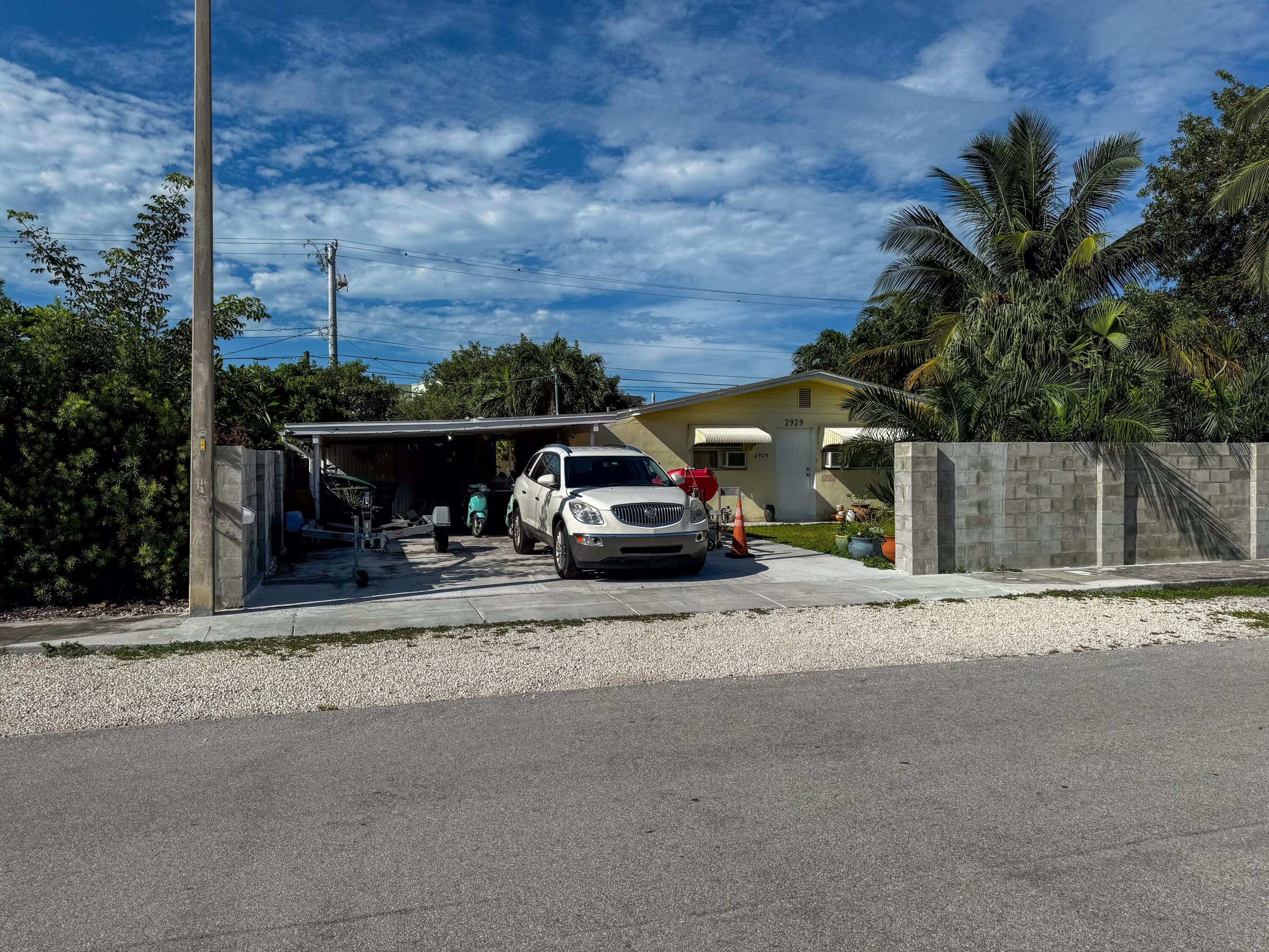2929 Patterson Avenue