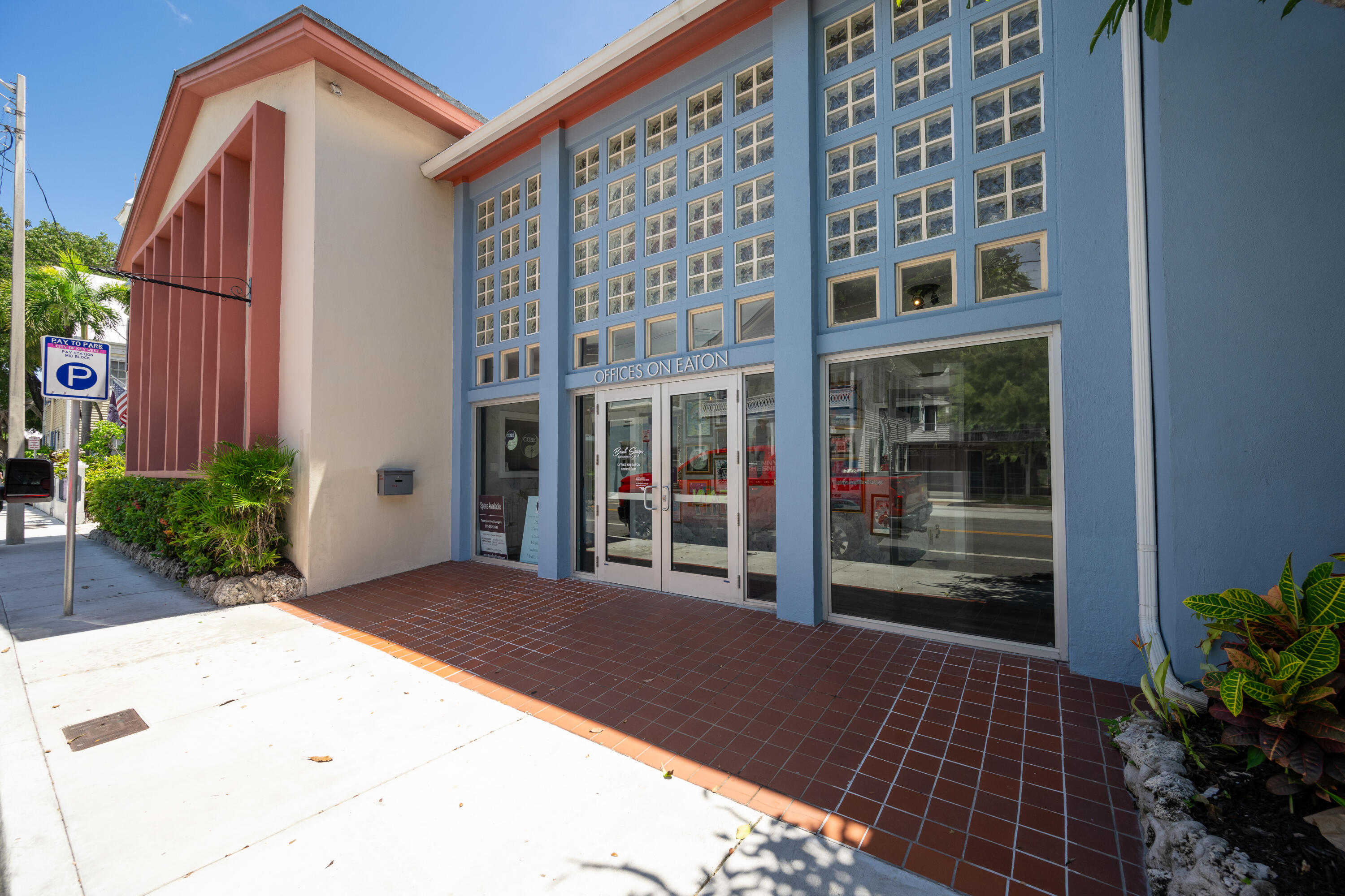524 Eaton Street 214