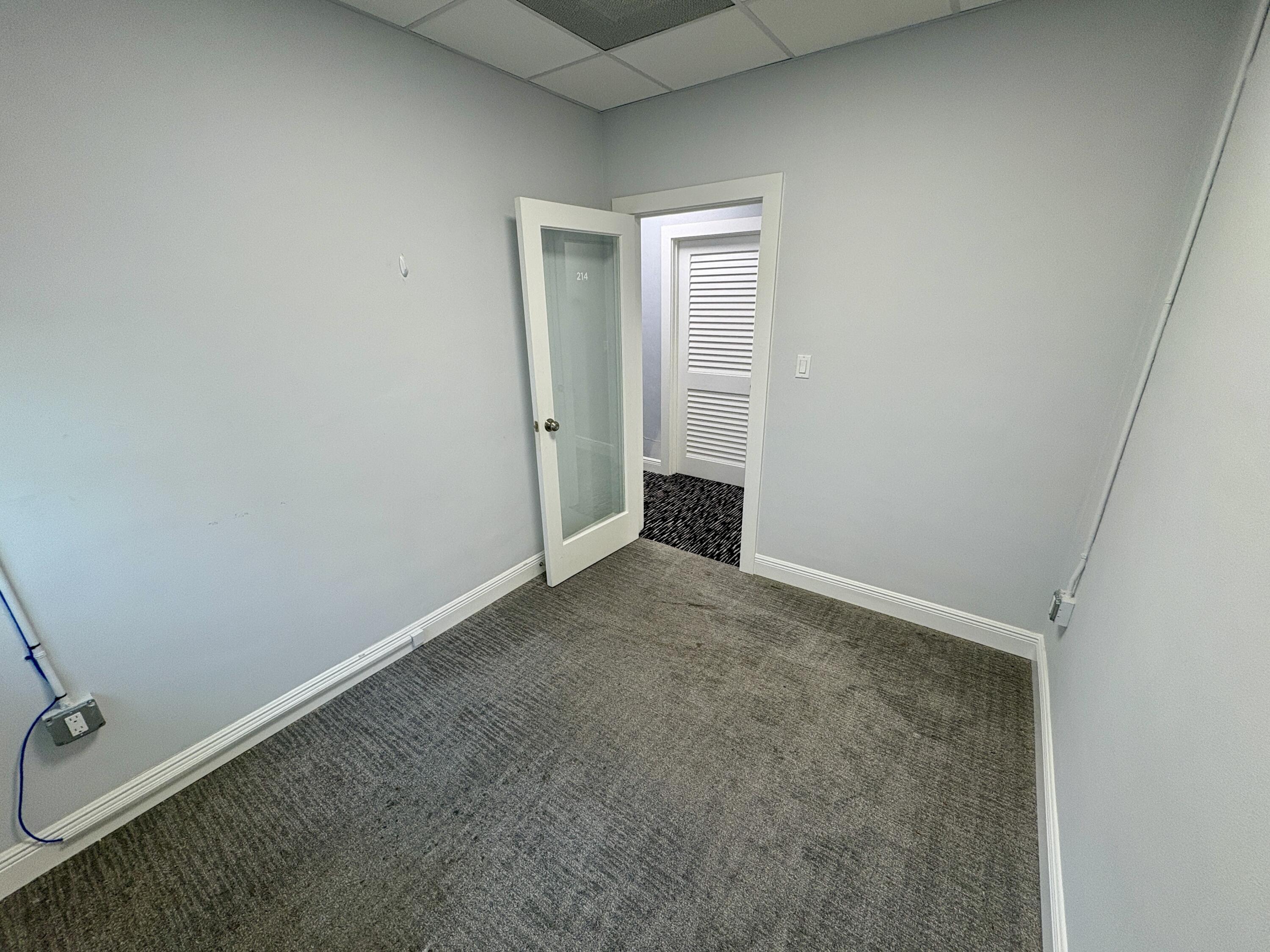524 Eaton Street 214