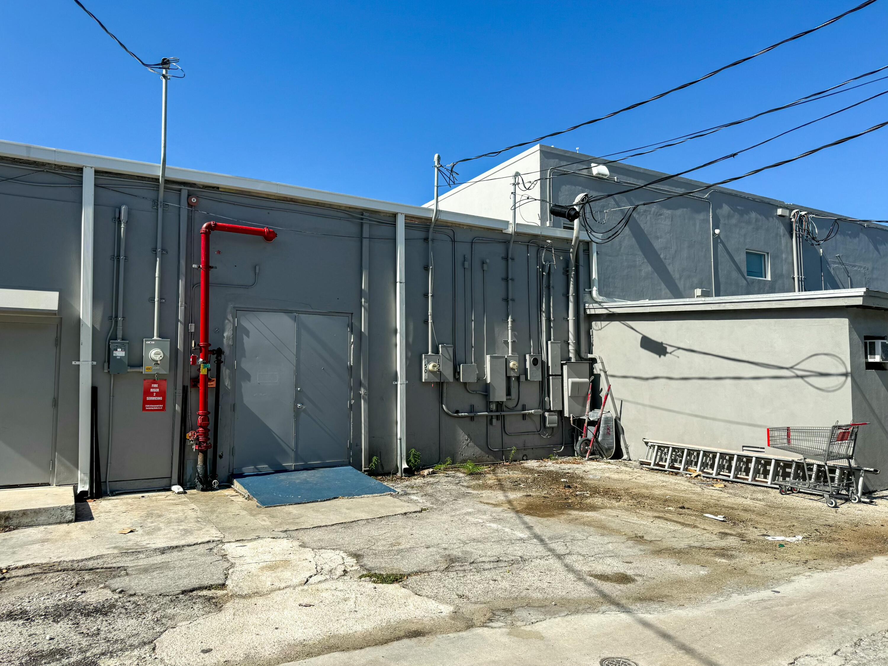 2508 N Roosevelt Boulevard 104