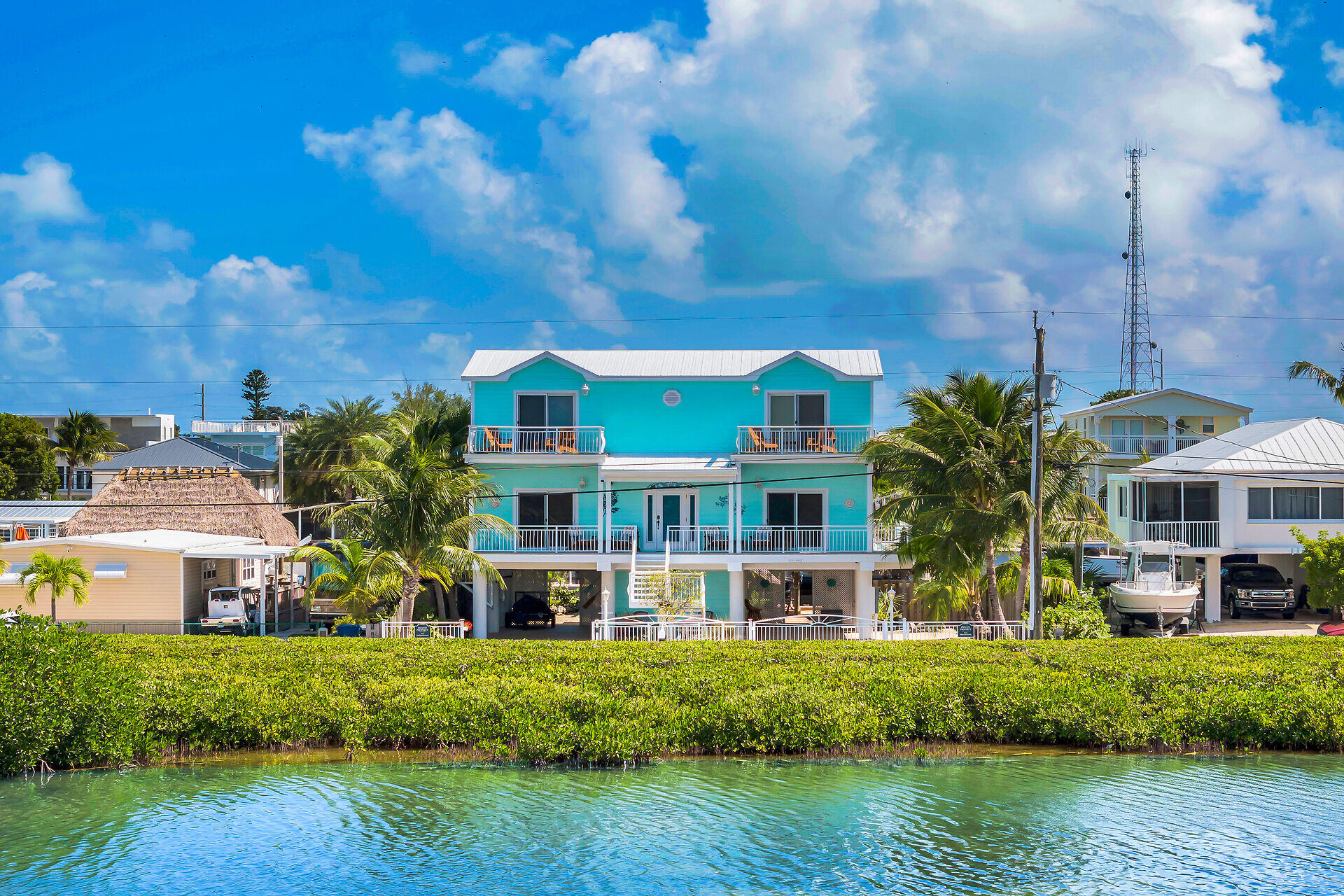 121 Grassy Road