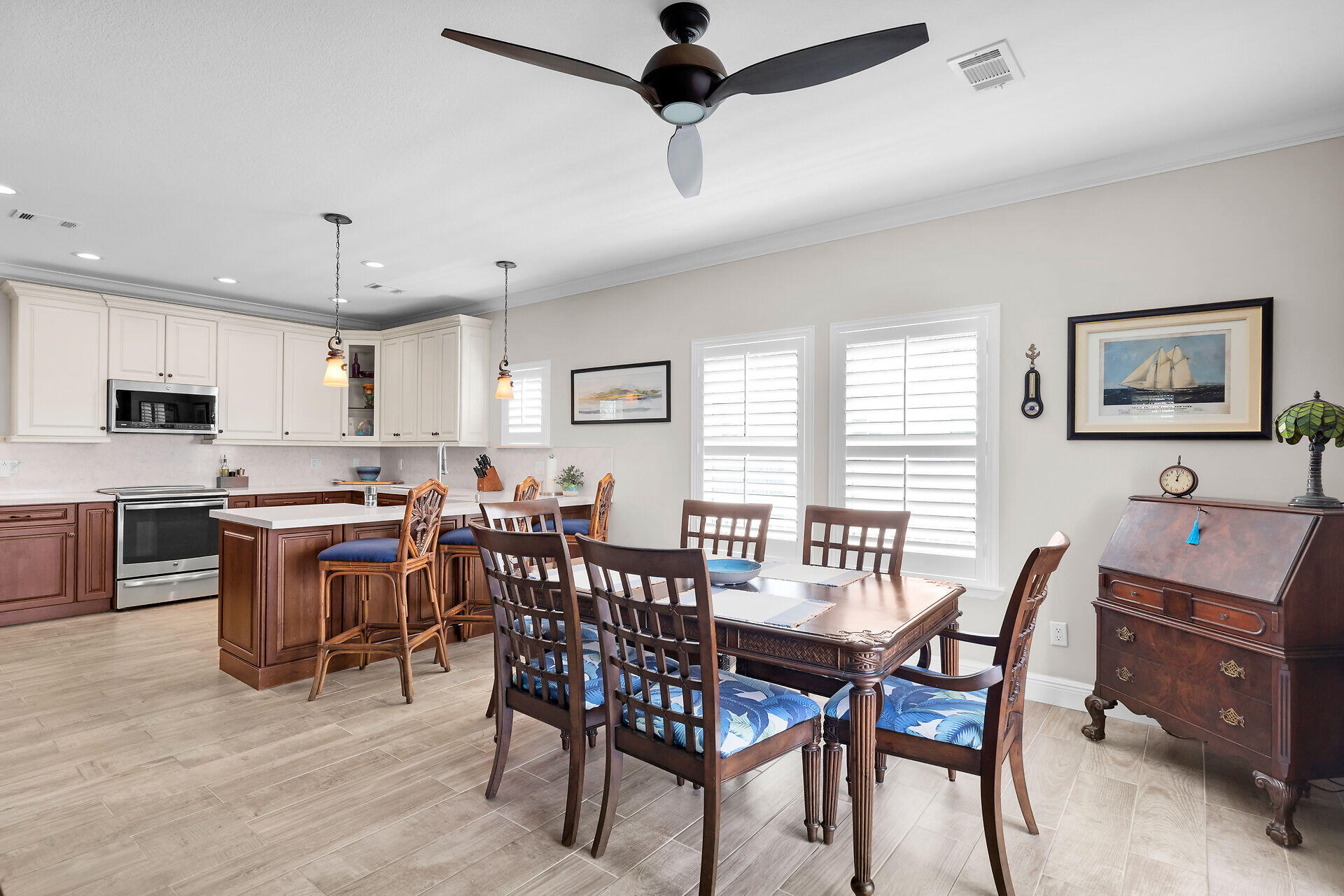 121 Grassy Road