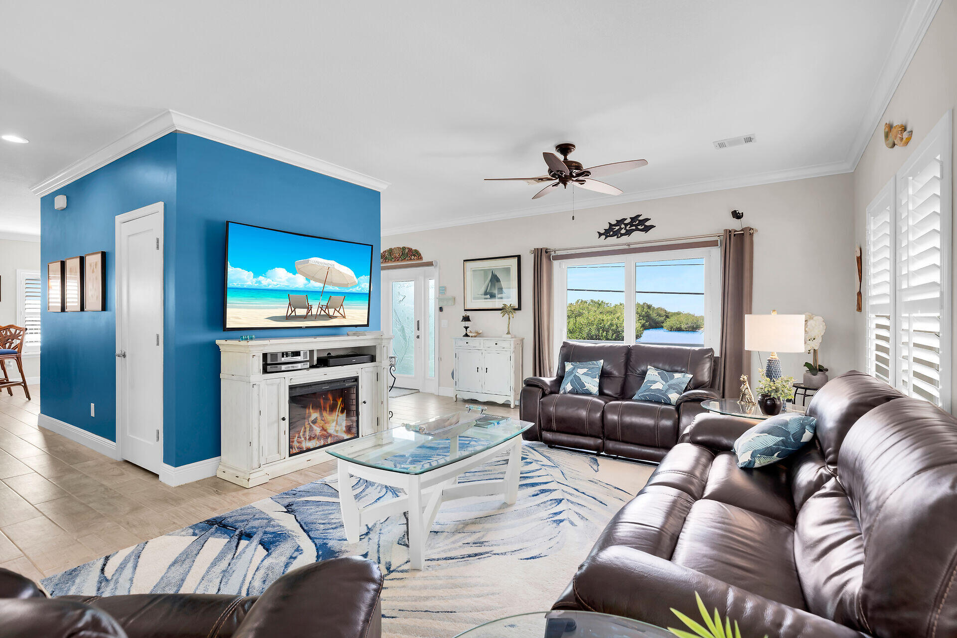 121 Grassy Road