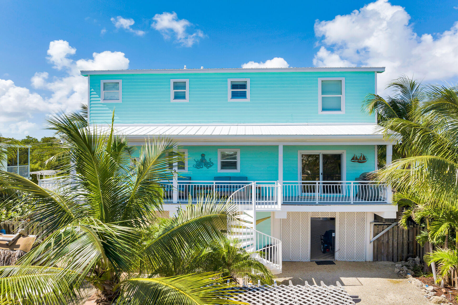 121 Grassy Road