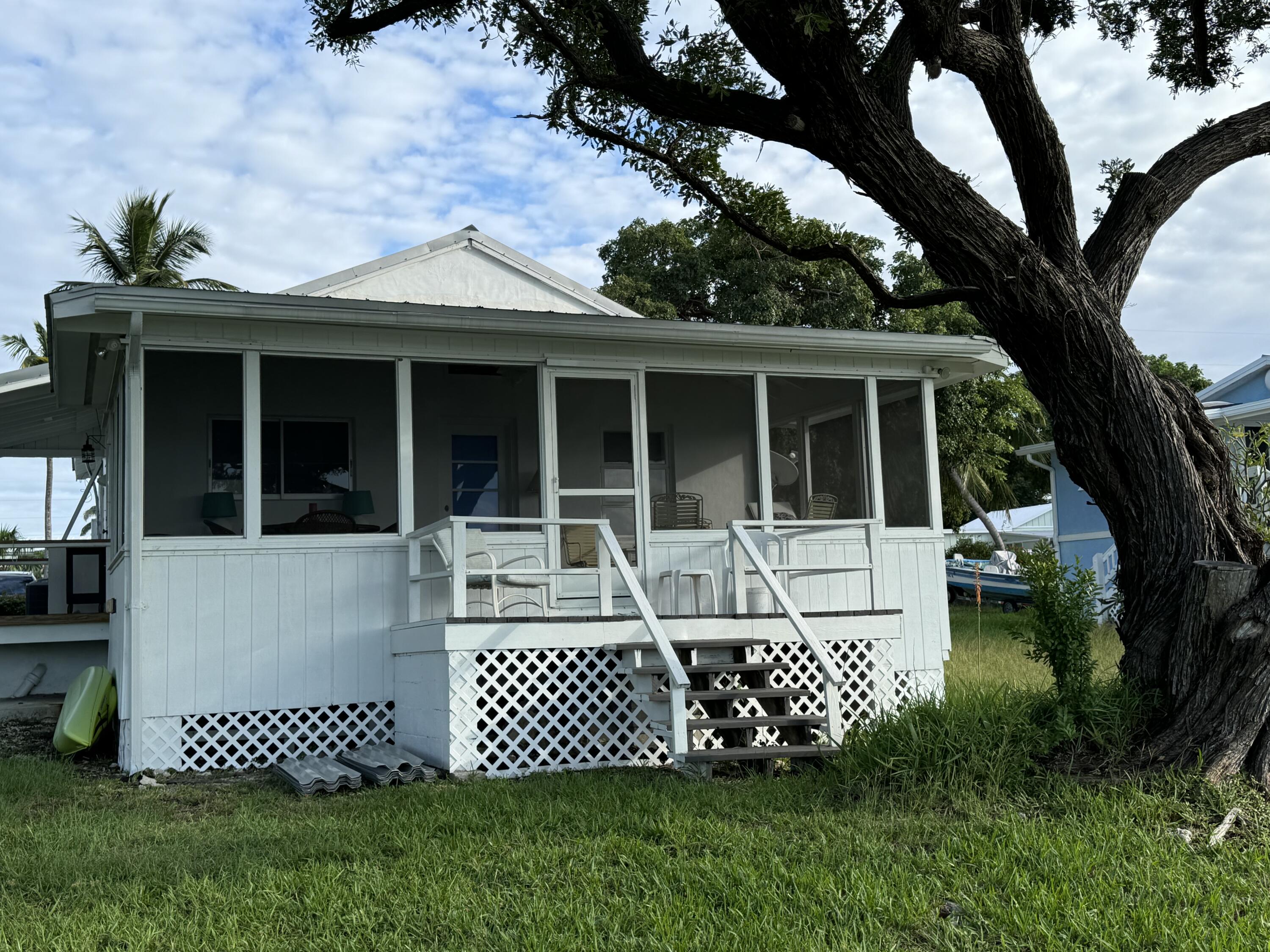 184 Harborview Drive