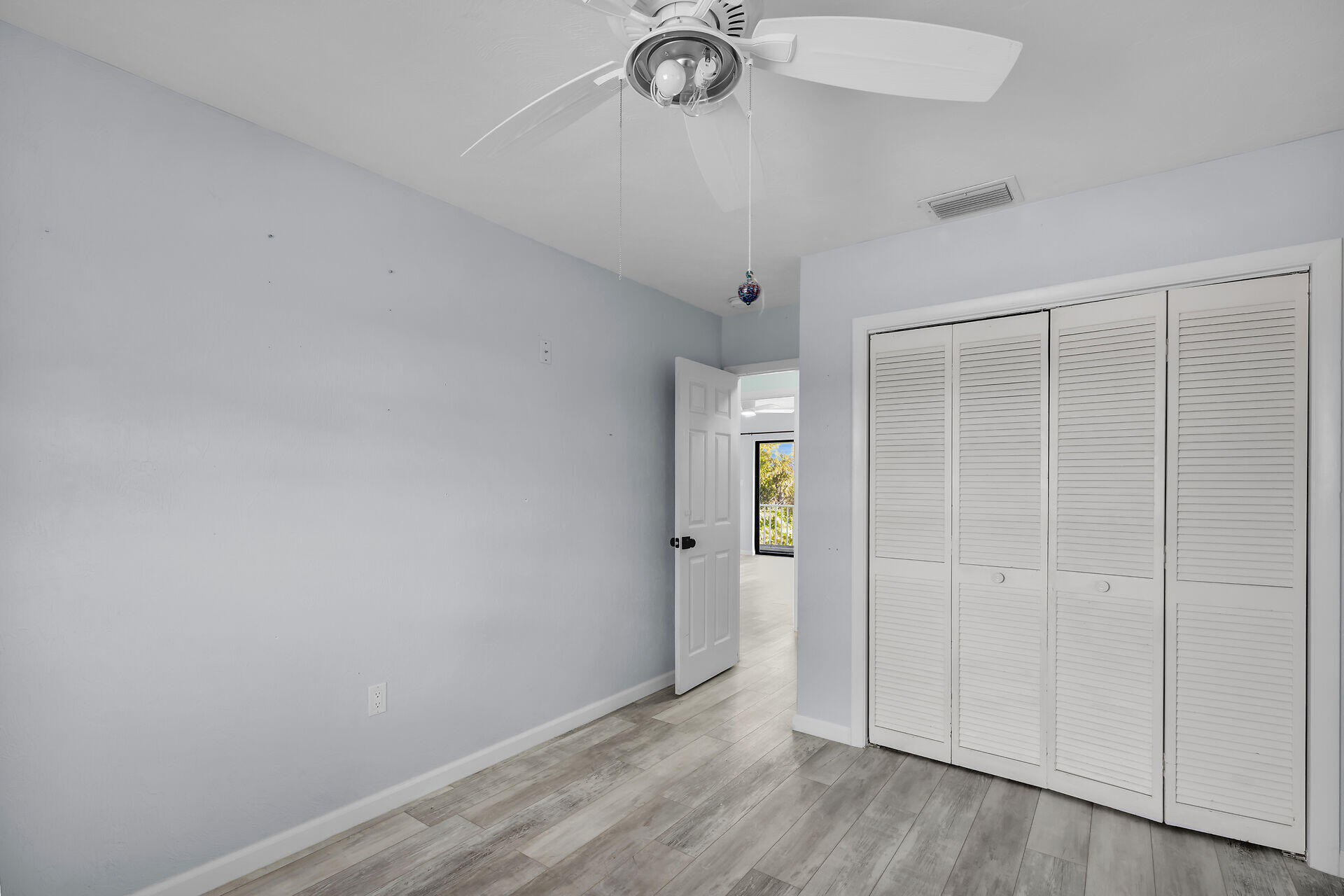 323 Calzada De Bougainville