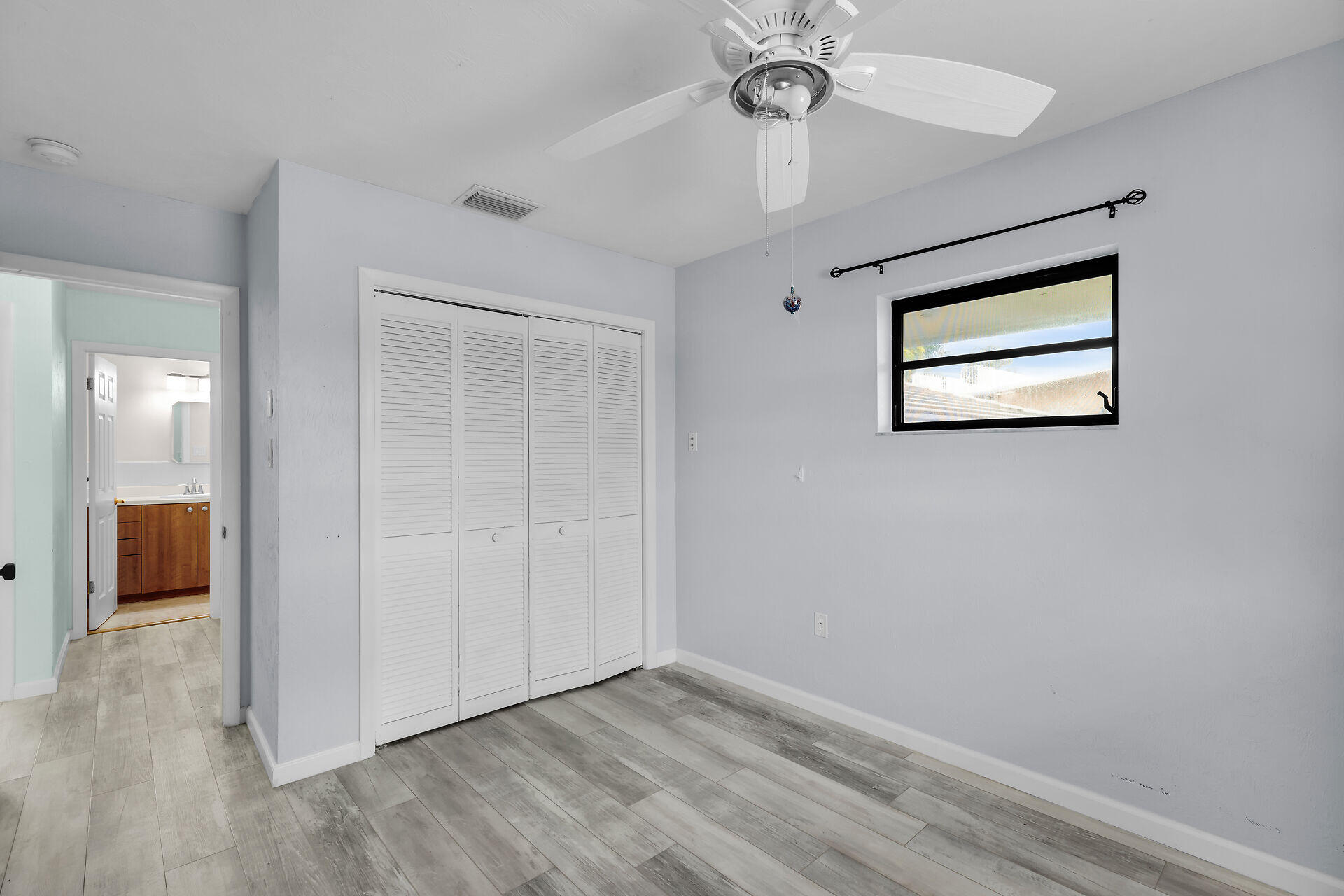 323 Calzada De Bougainville