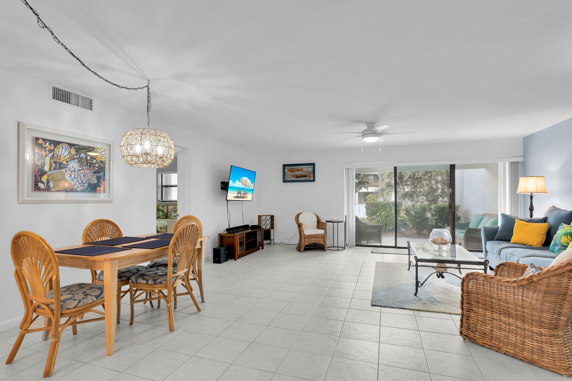 601 W Ocean Drive 301A