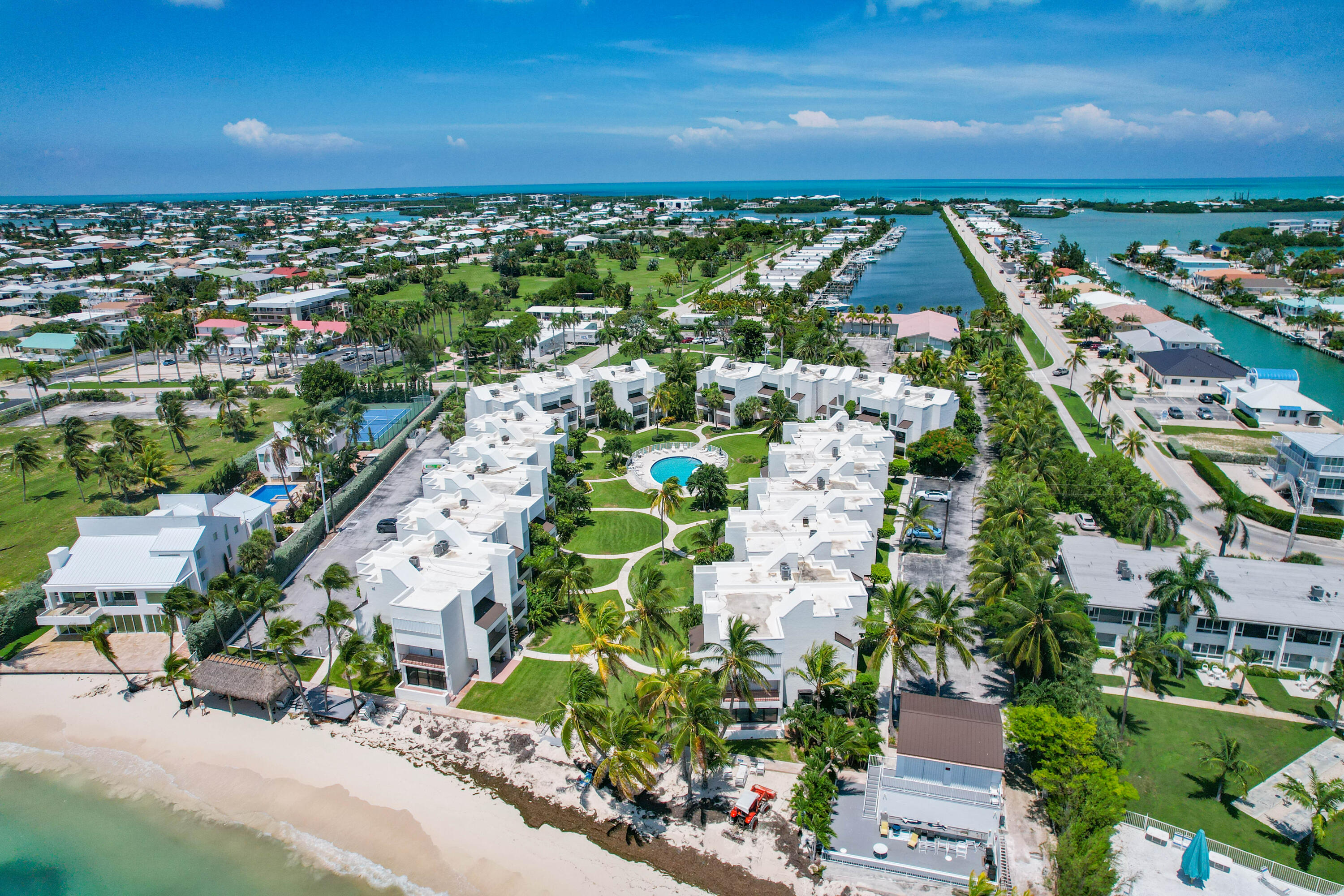 601 W Ocean Drive 301A