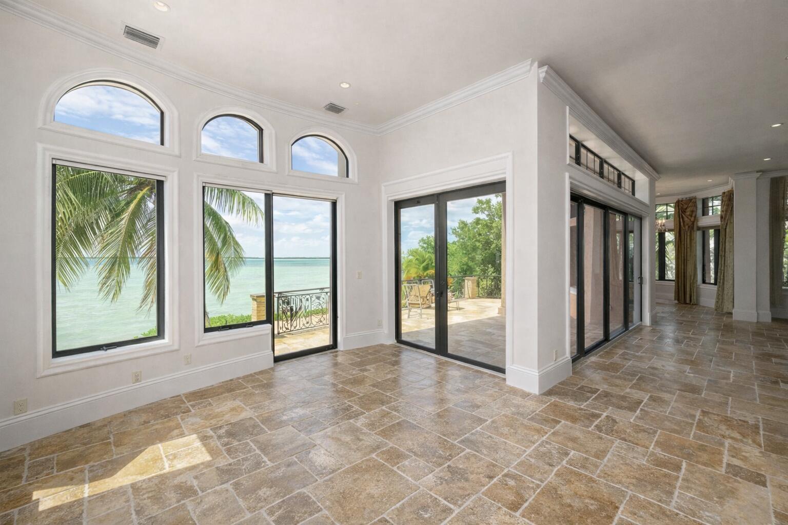 30 Cannon Royal Drive