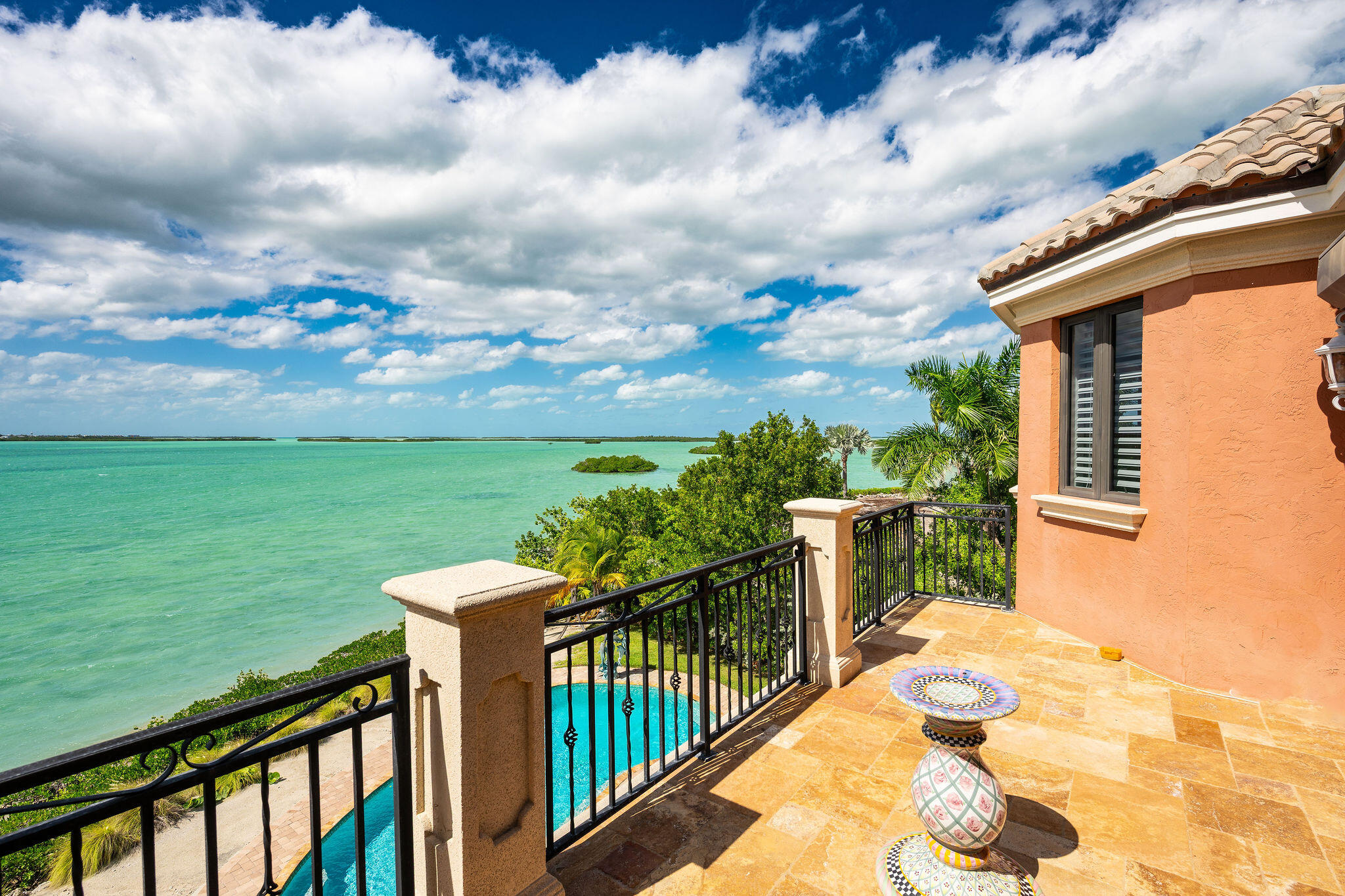 30 Cannon Royal Drive