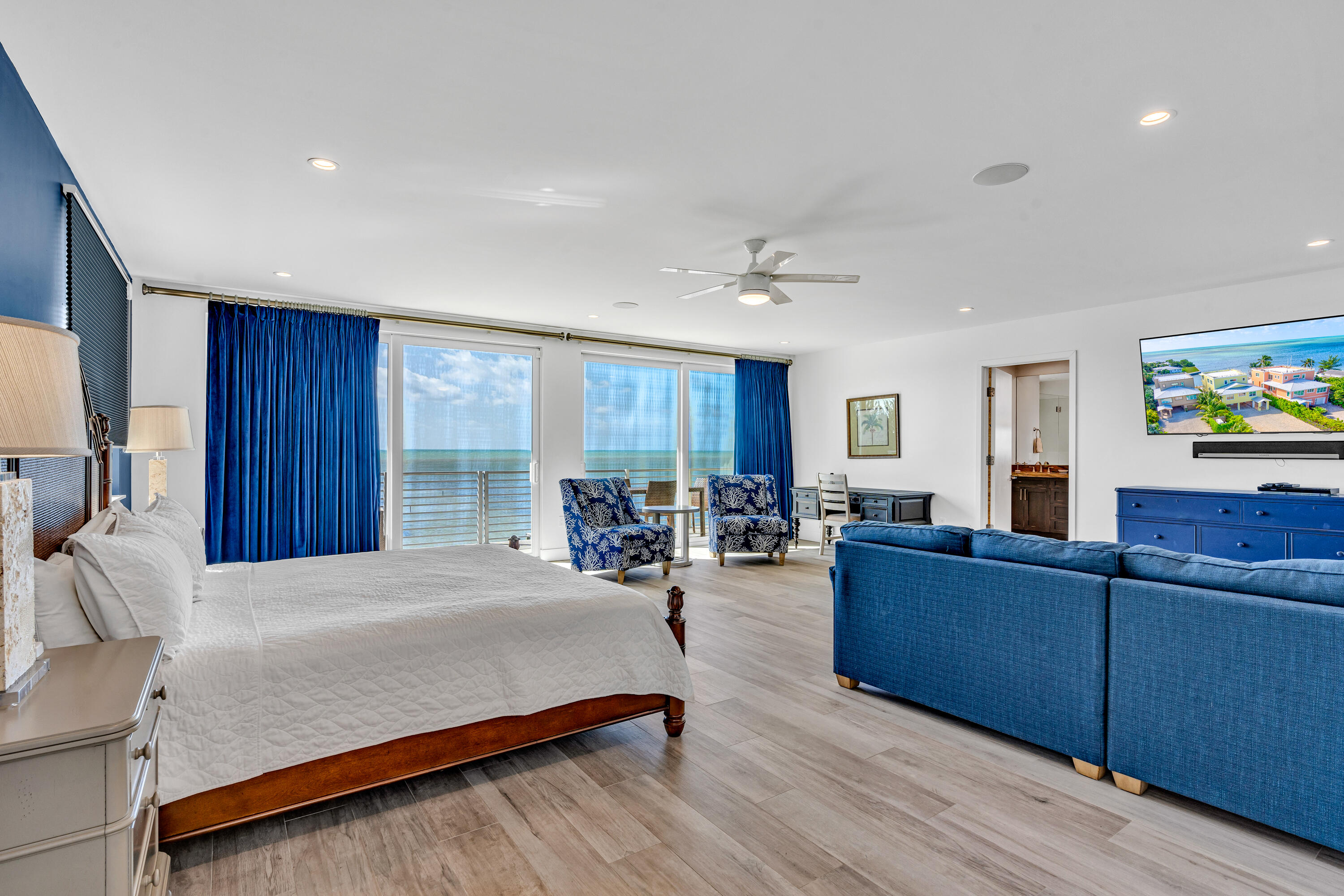 2010 Sombrero Beach Road