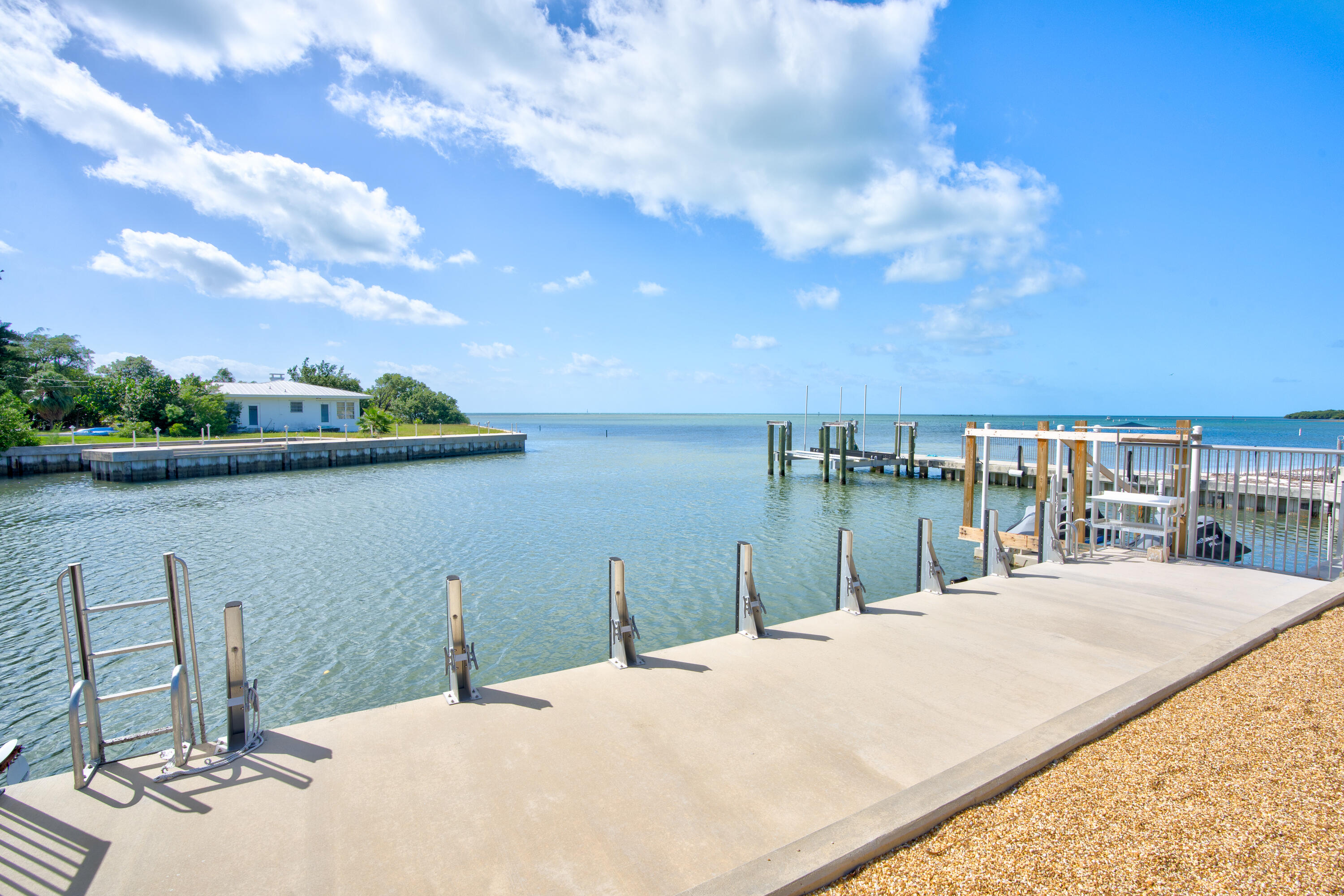 2010 Sombrero Beach Road