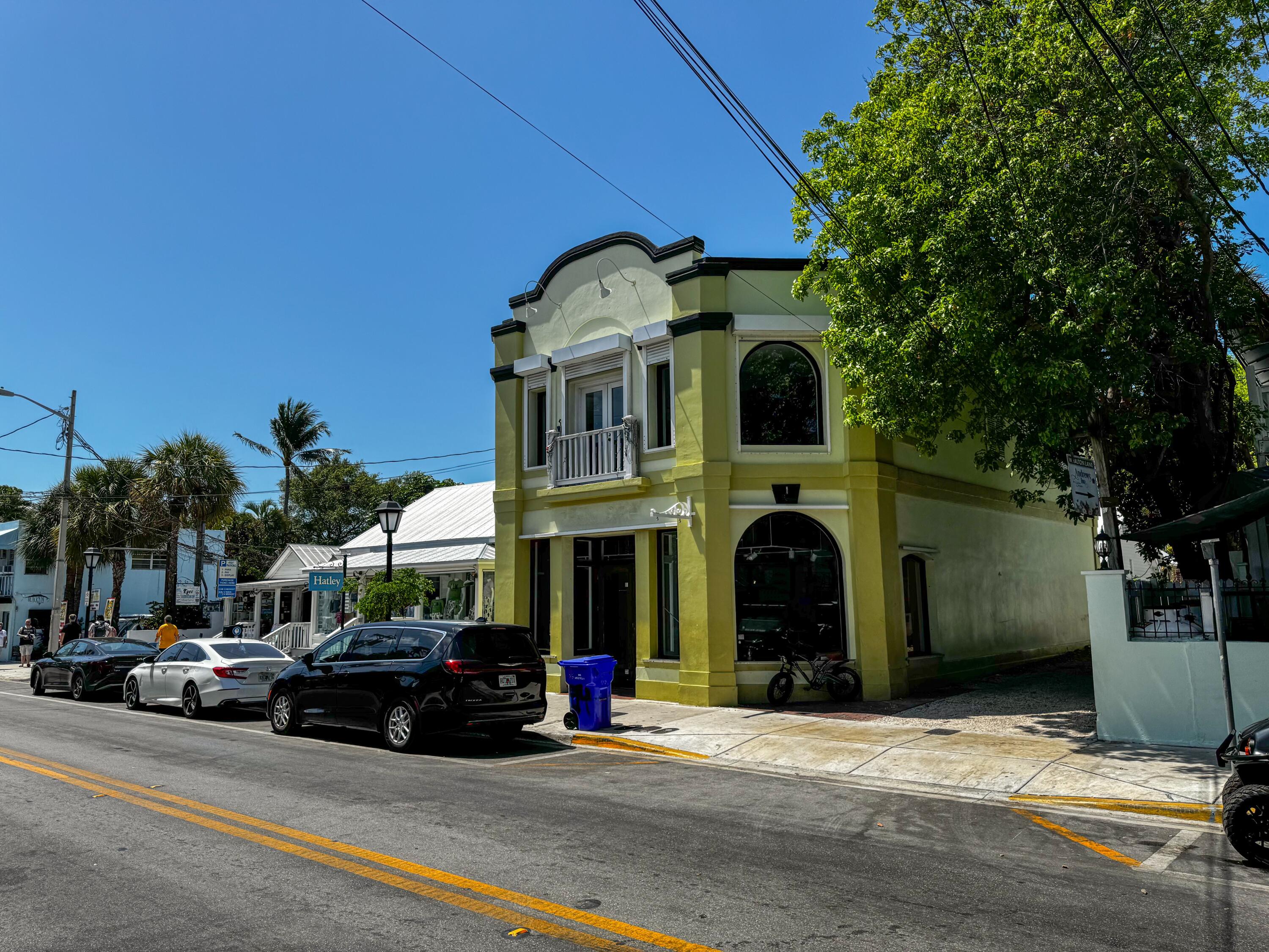 910 Duval Street 101