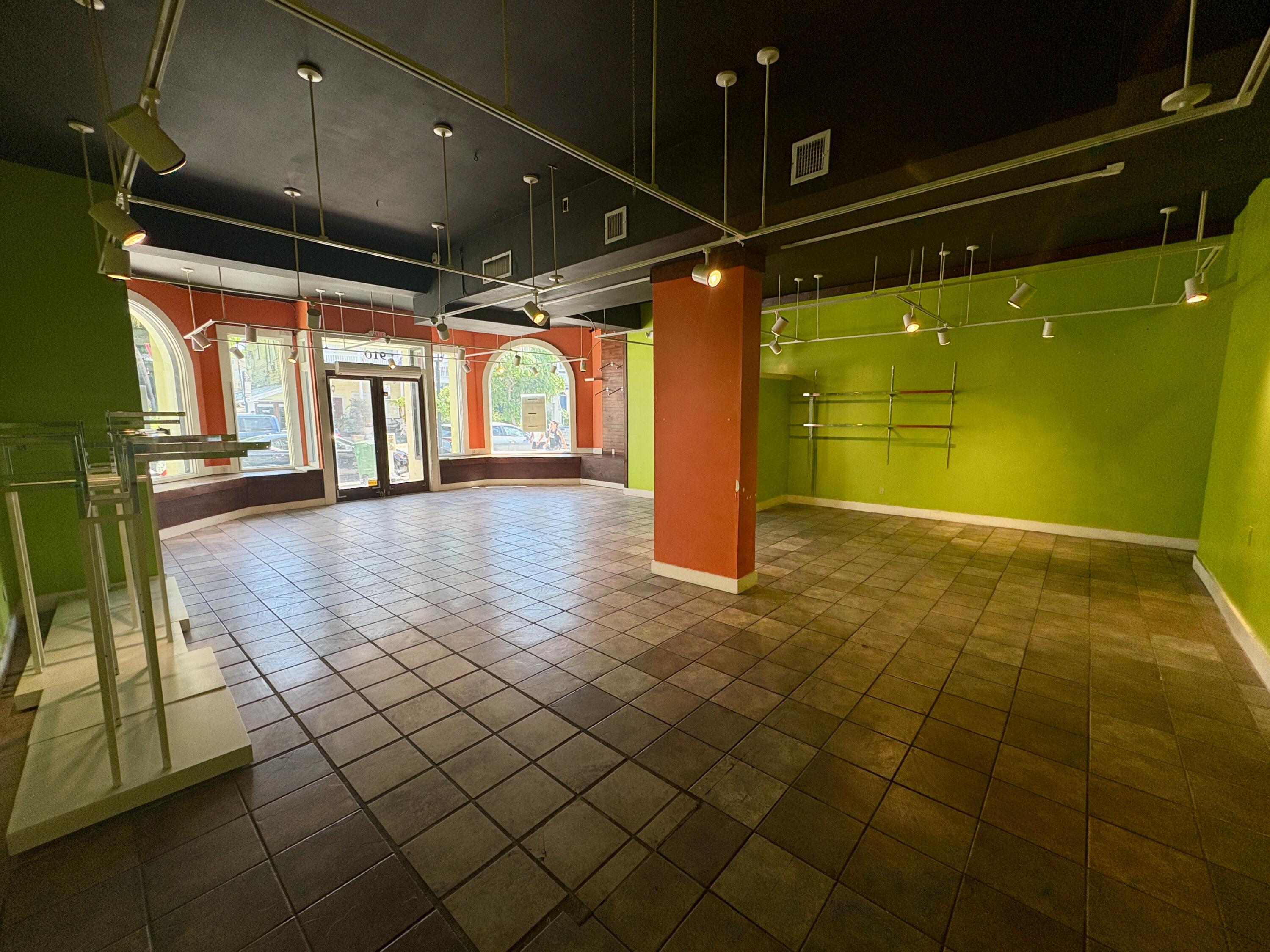 910 Duval Street 101