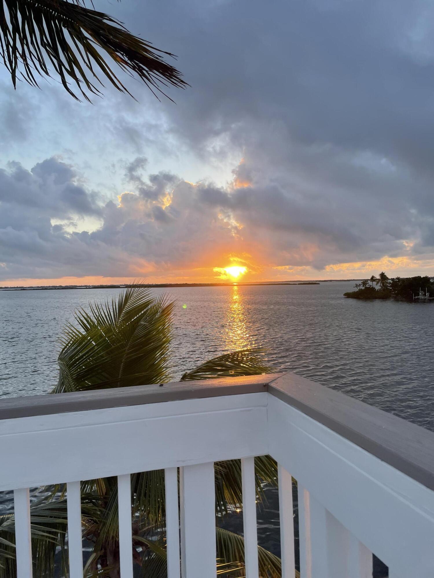 15 Bay Drive