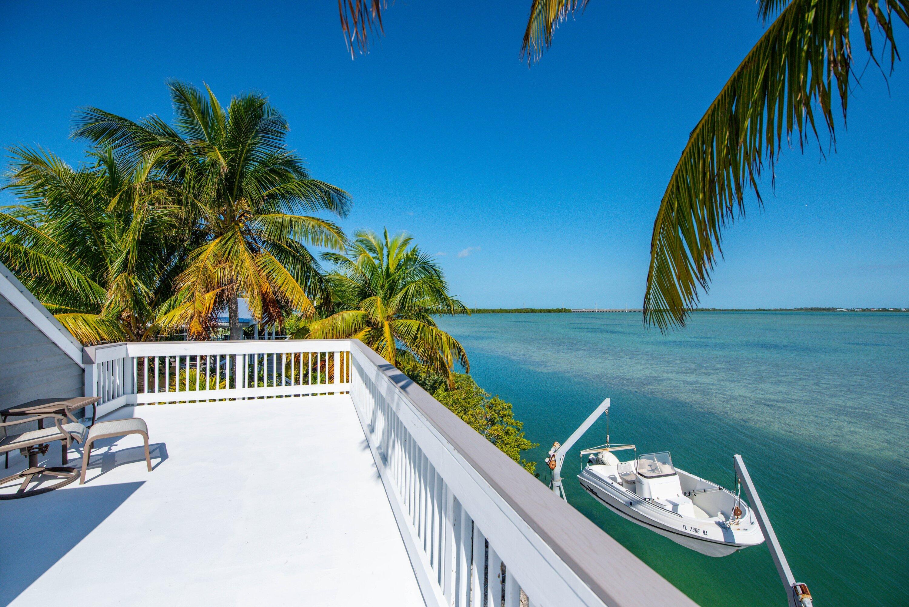 15 Bay Drive