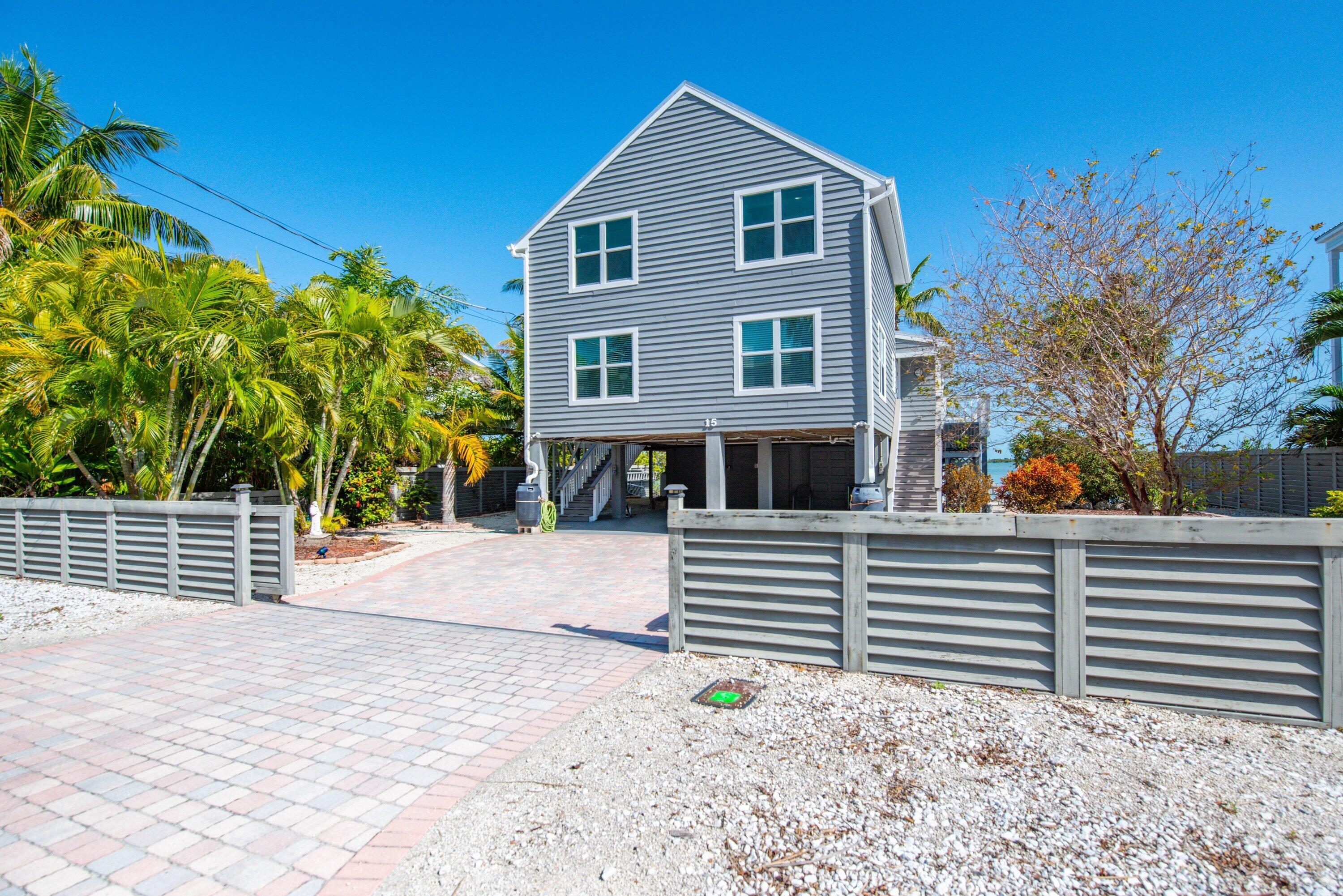 15 Bay Drive