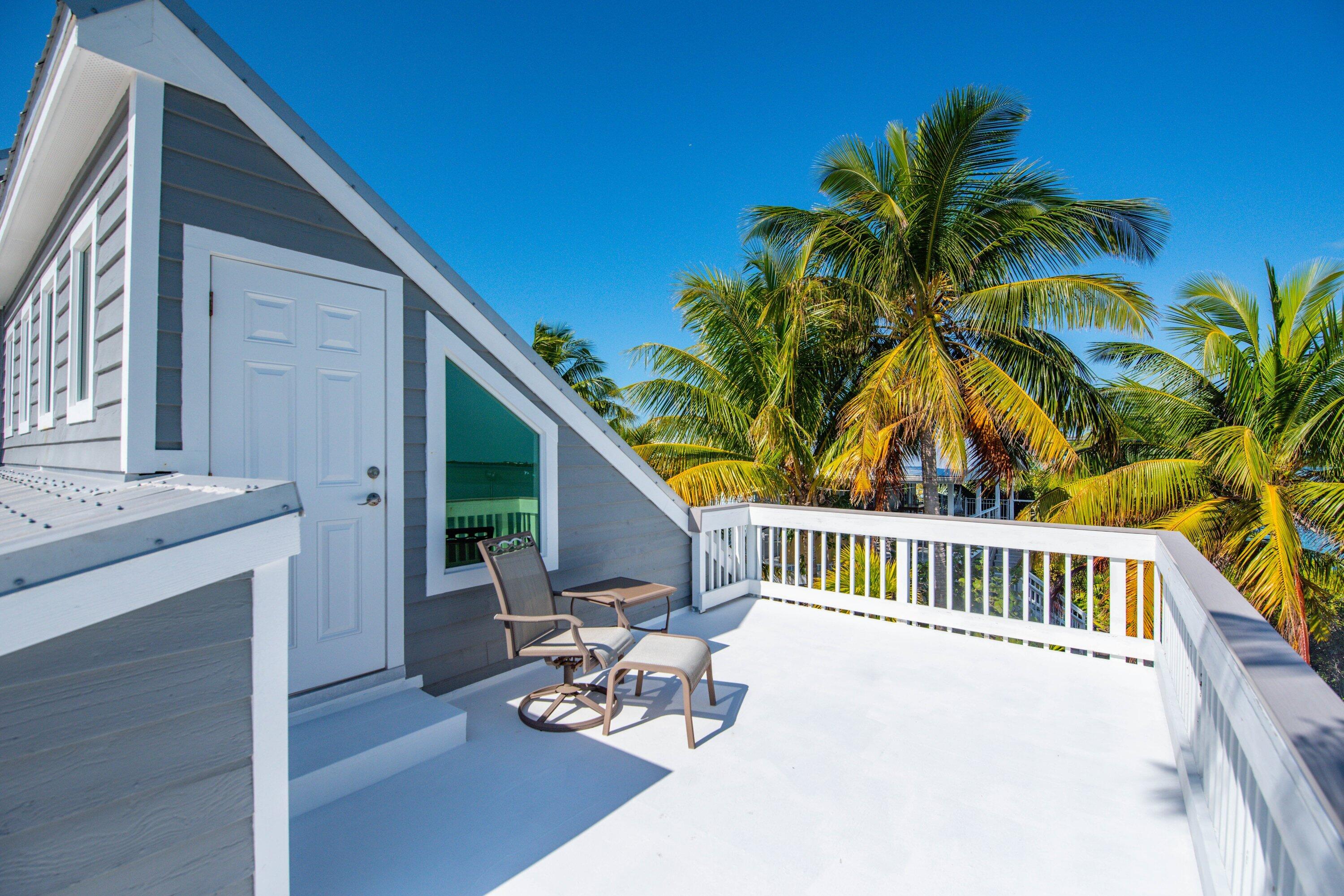 15 Bay Drive