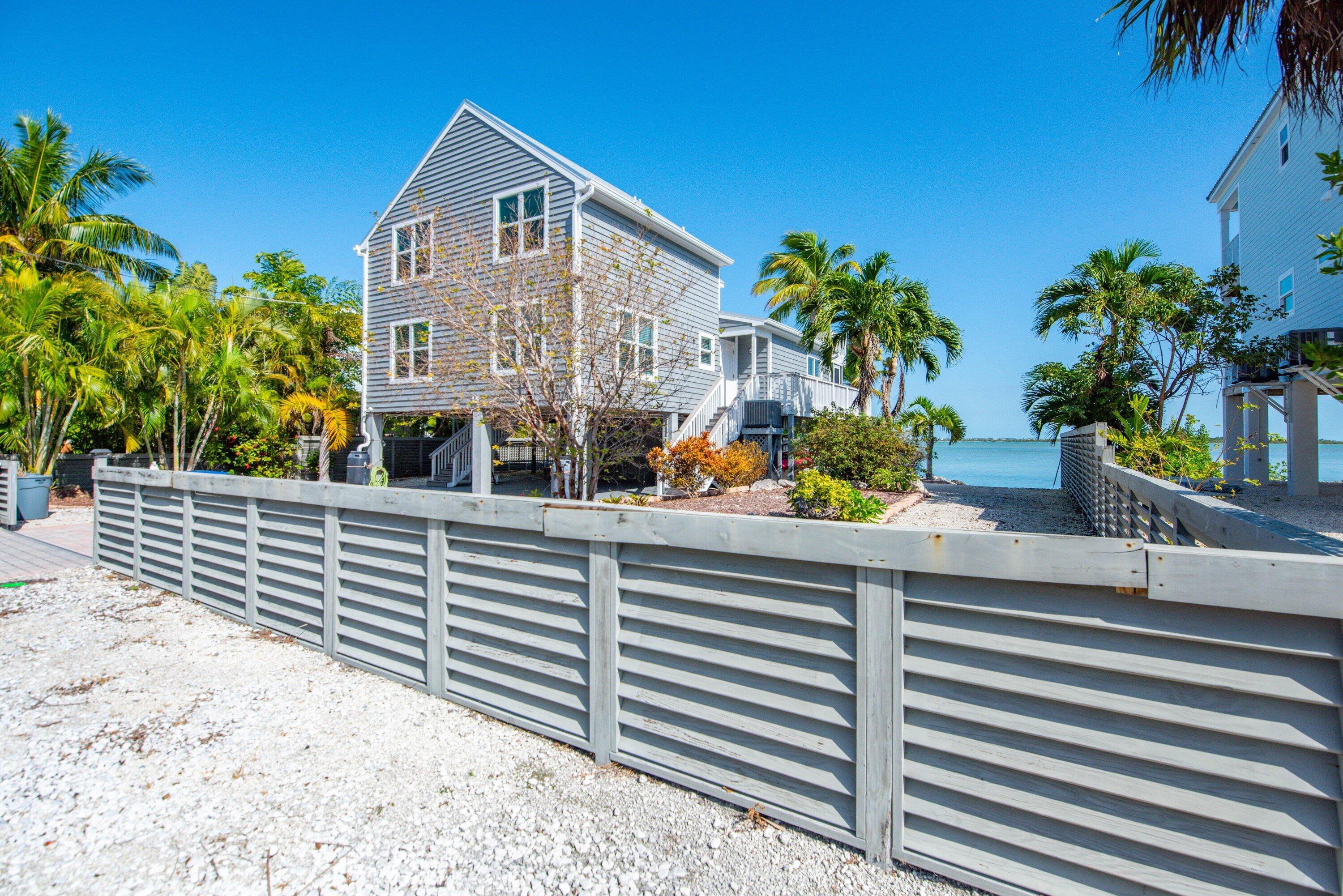 15 Bay Drive
