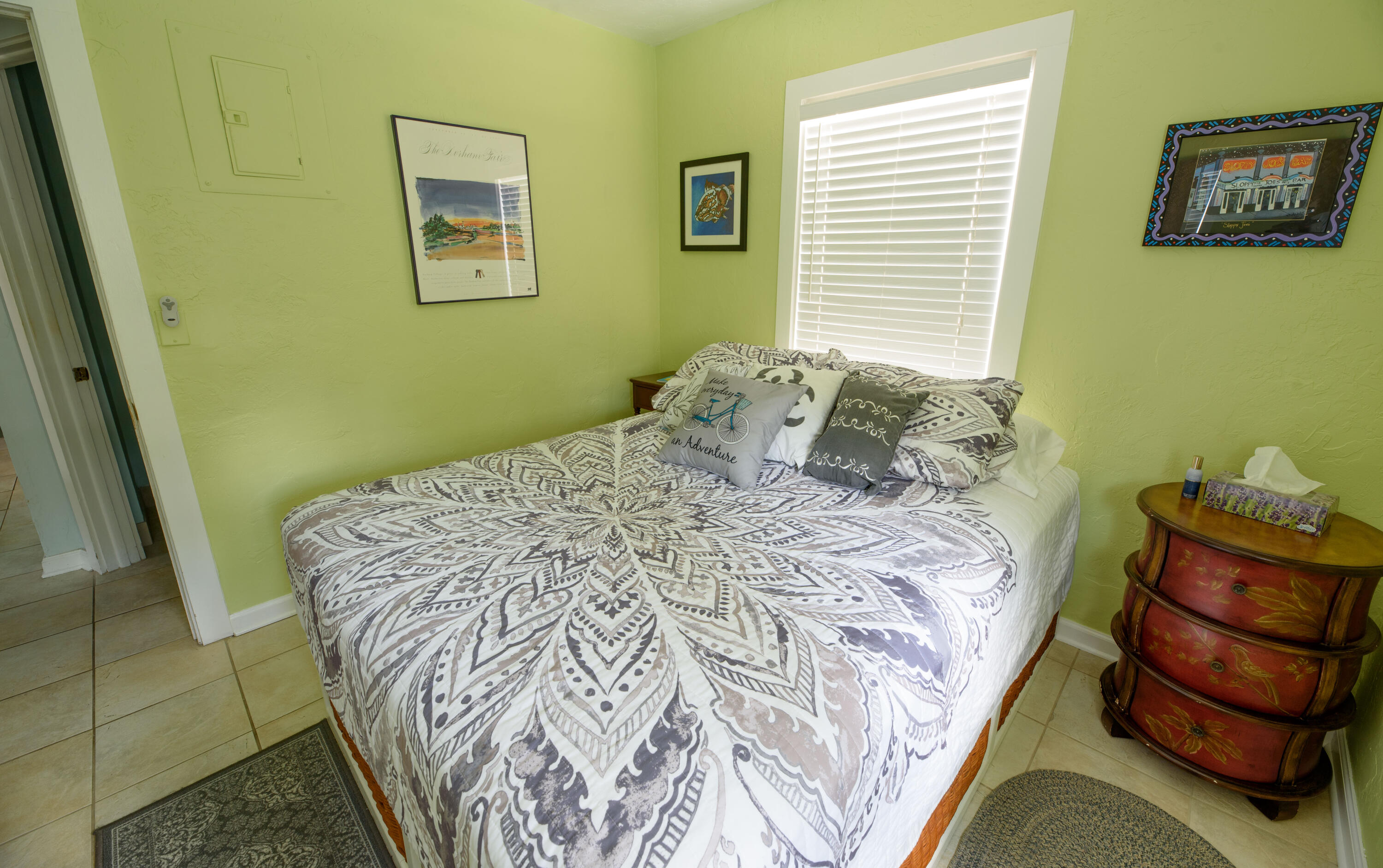 1324 Seminary Street Unit B
