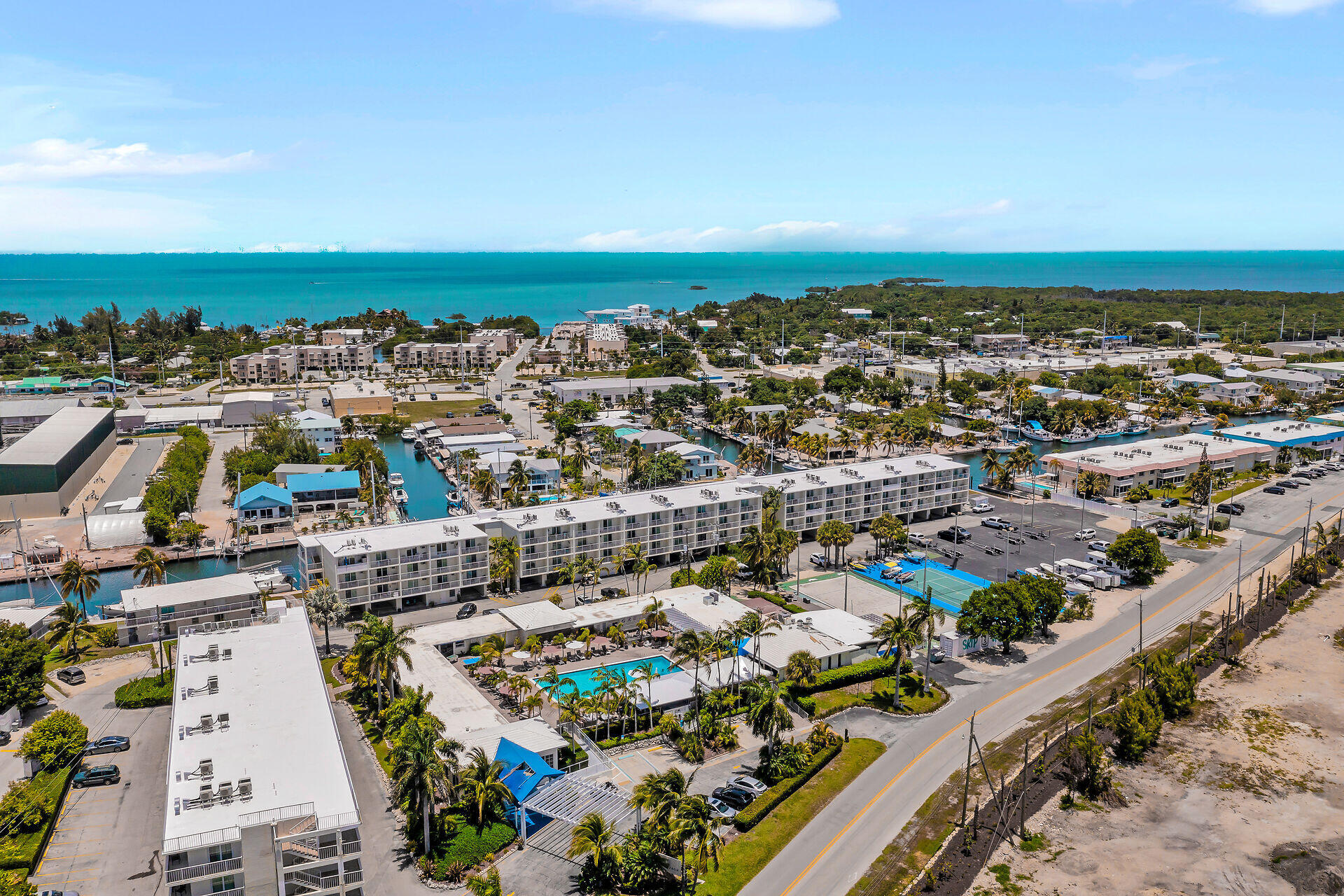 21 Sombrero Boulevard 323