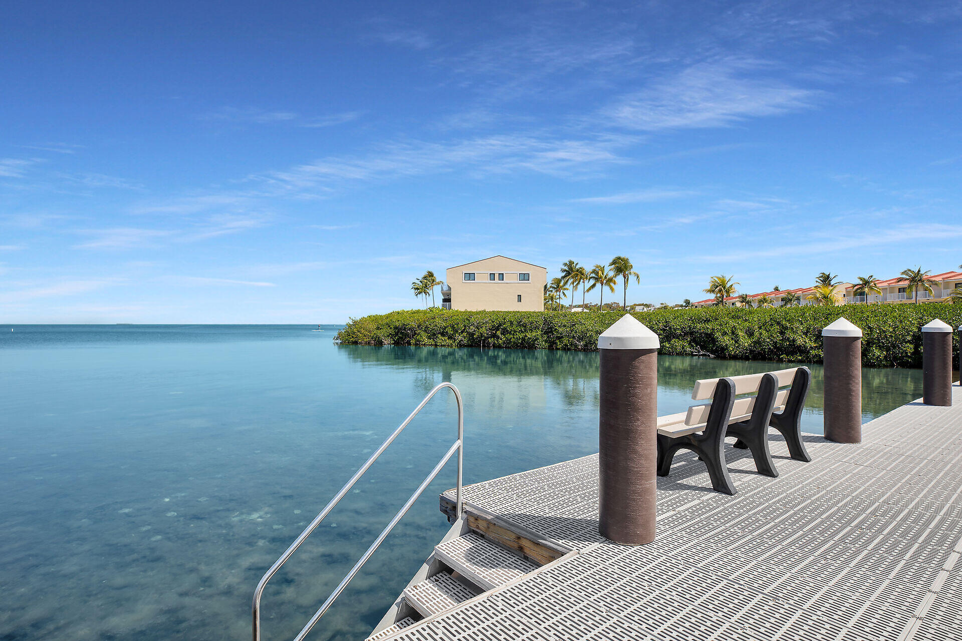 88500 Overseas Highway 421