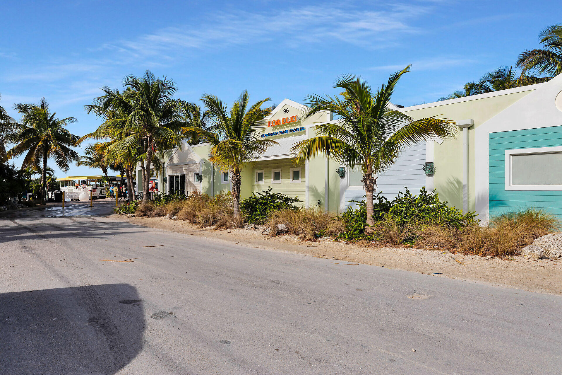 96 Madeira Road