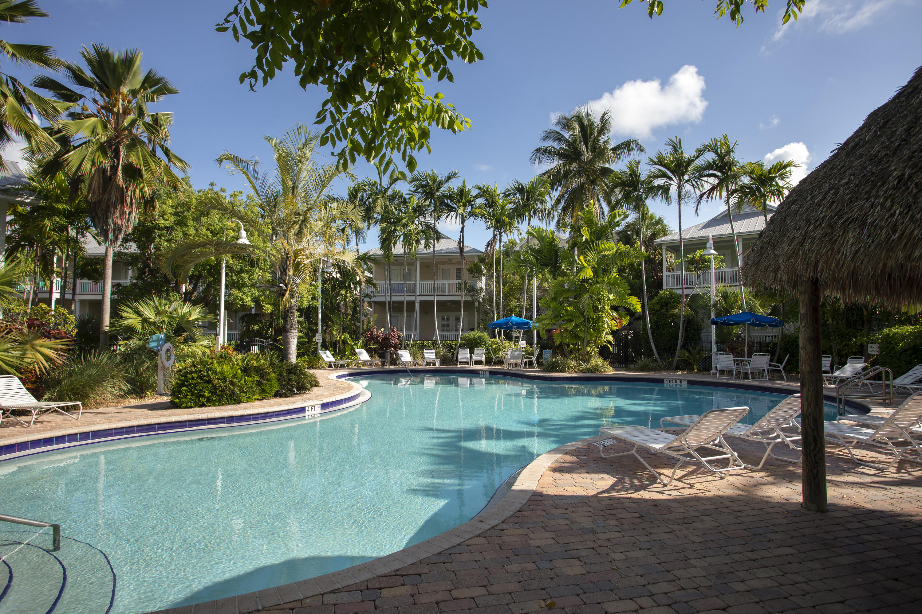 8 Coral Way