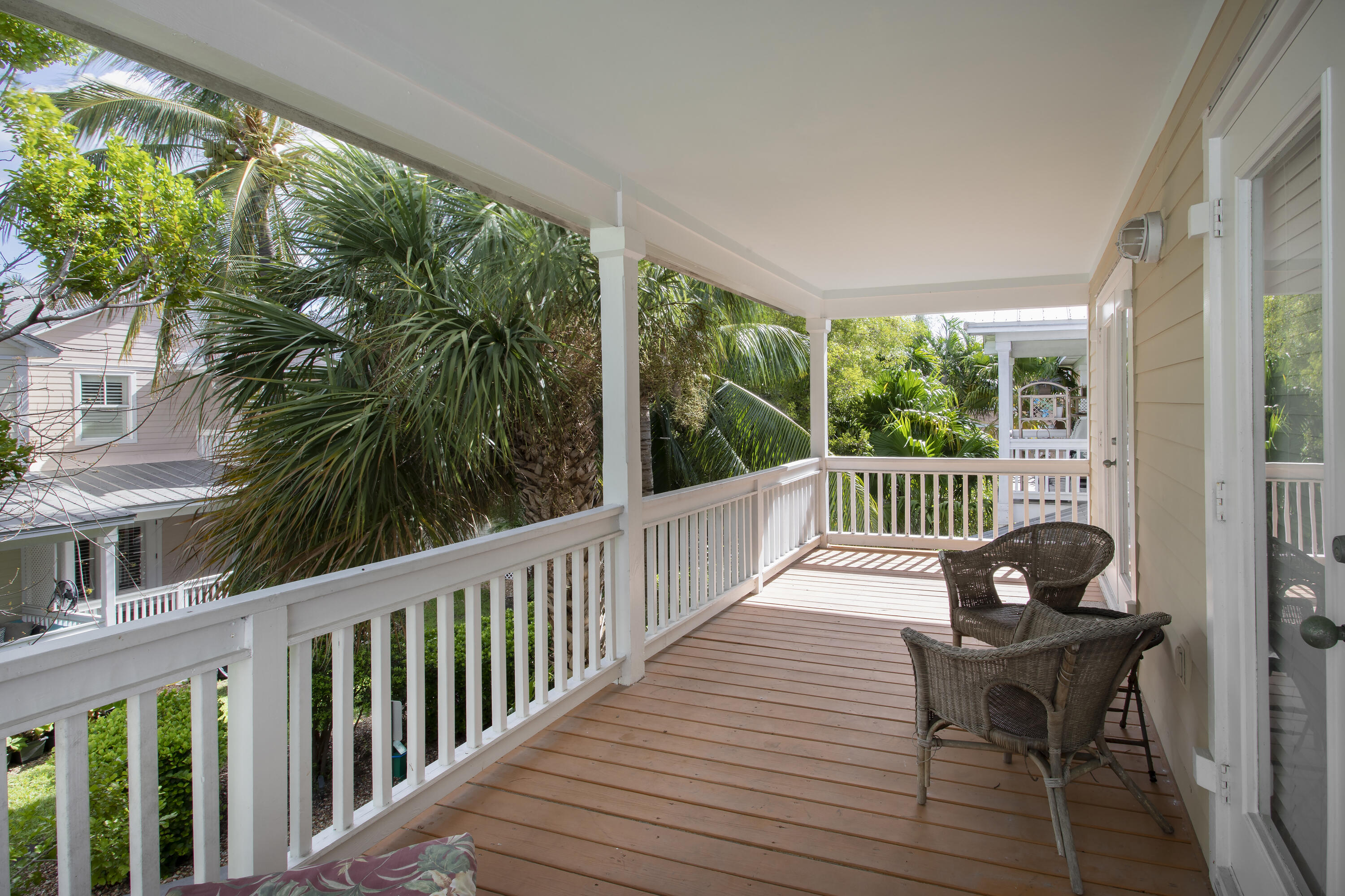 8 Coral Way