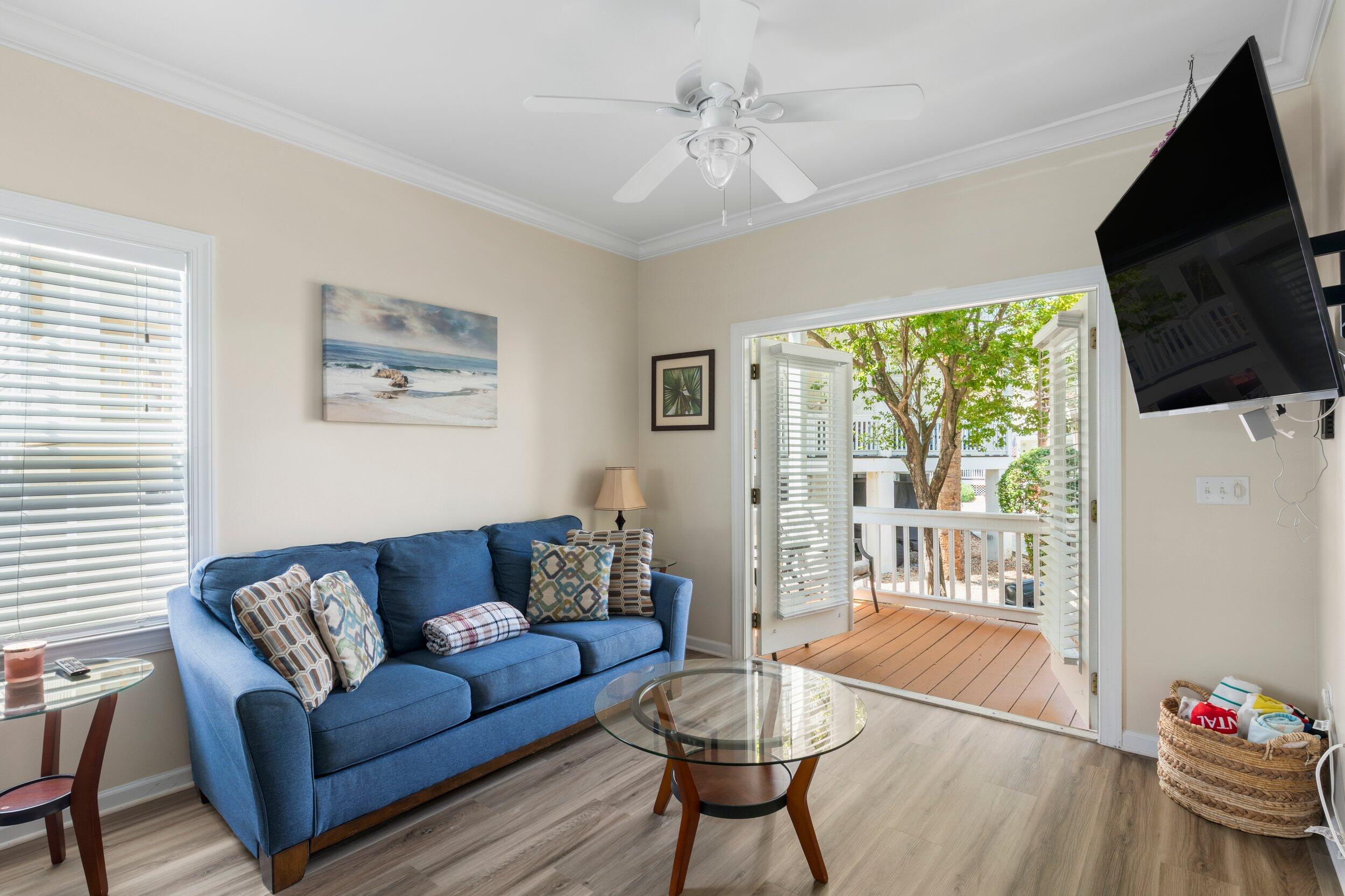8 Coral Way